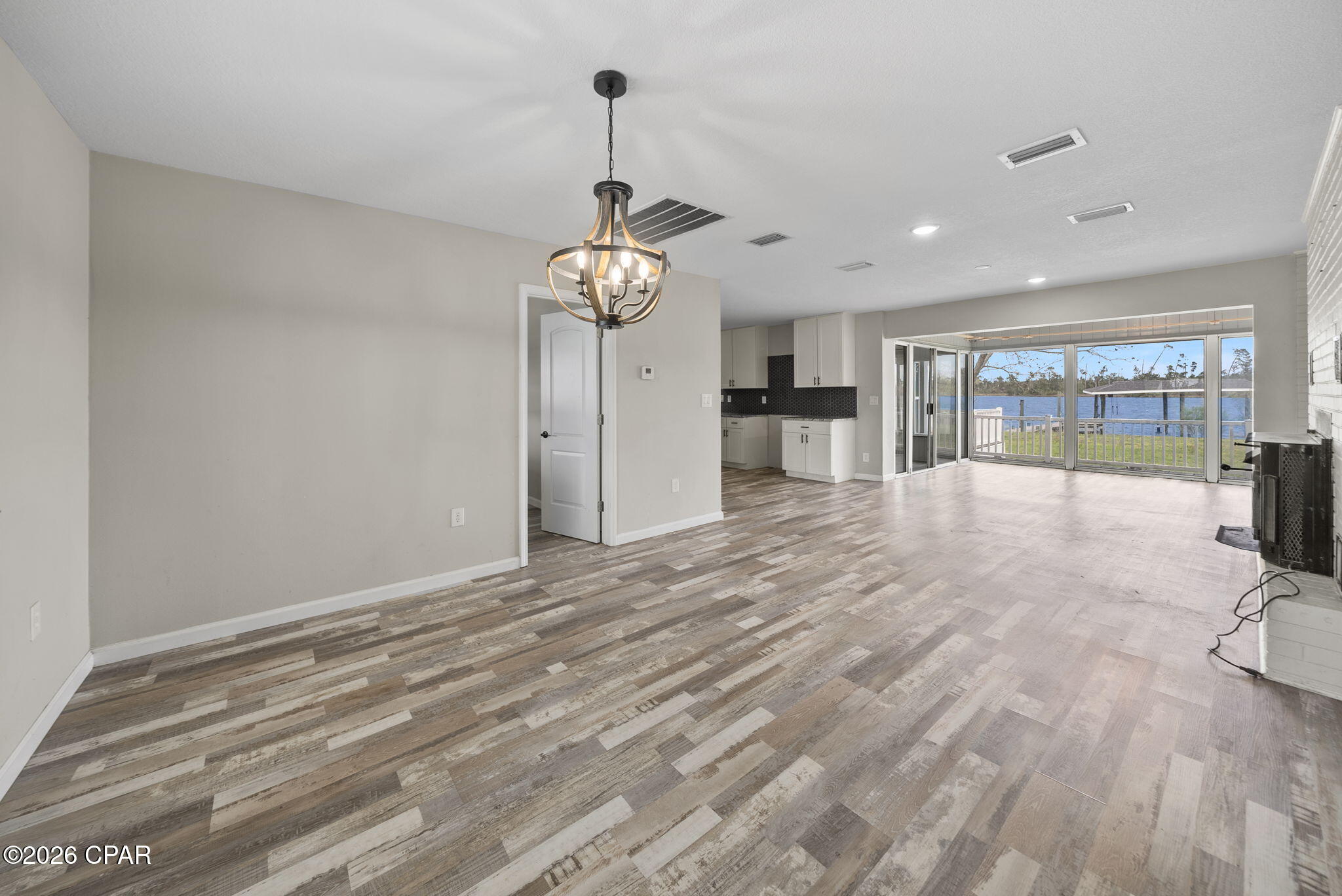 Image 6 For 1135 Bay Drive