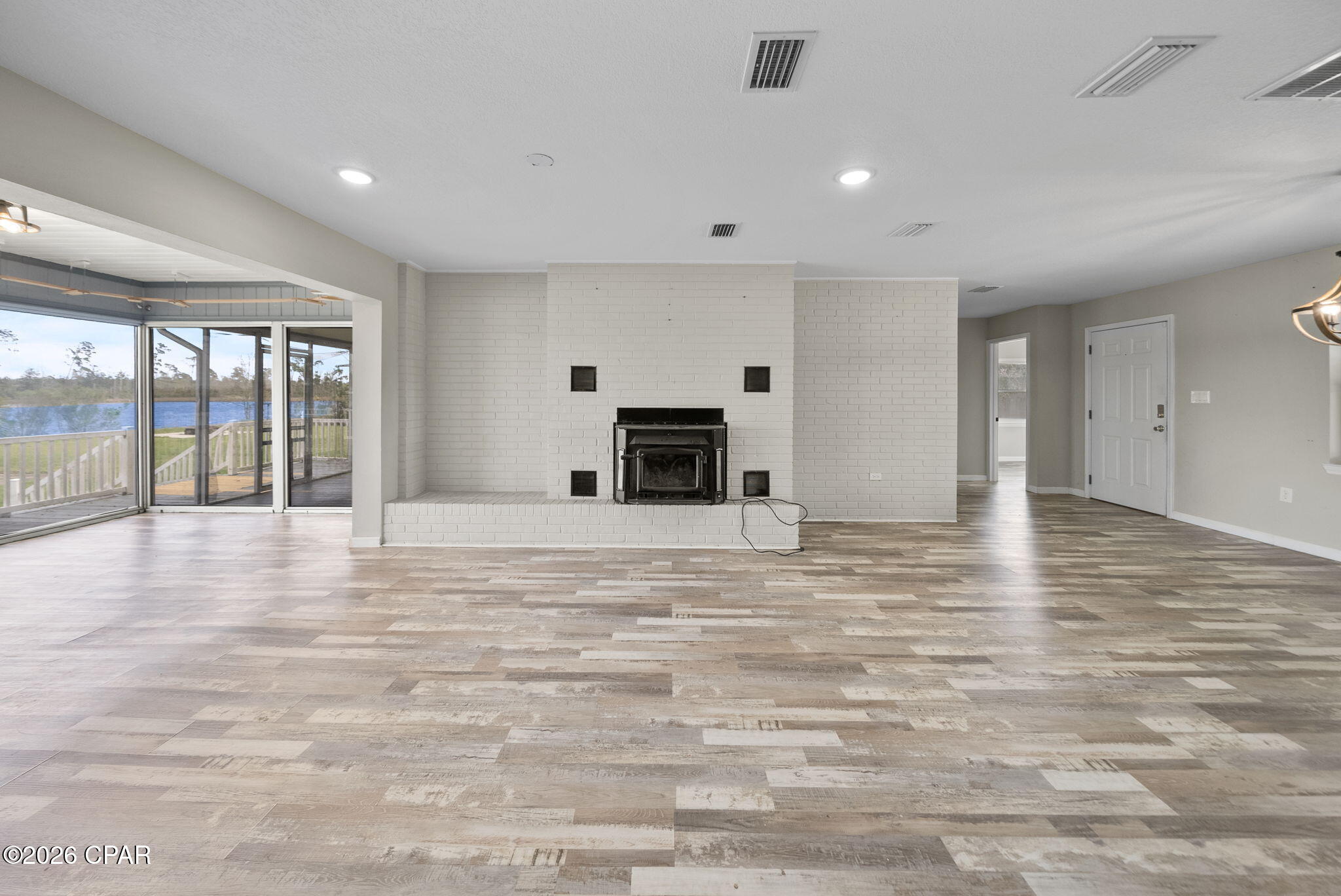 Image 8 For 1135 Bay Drive