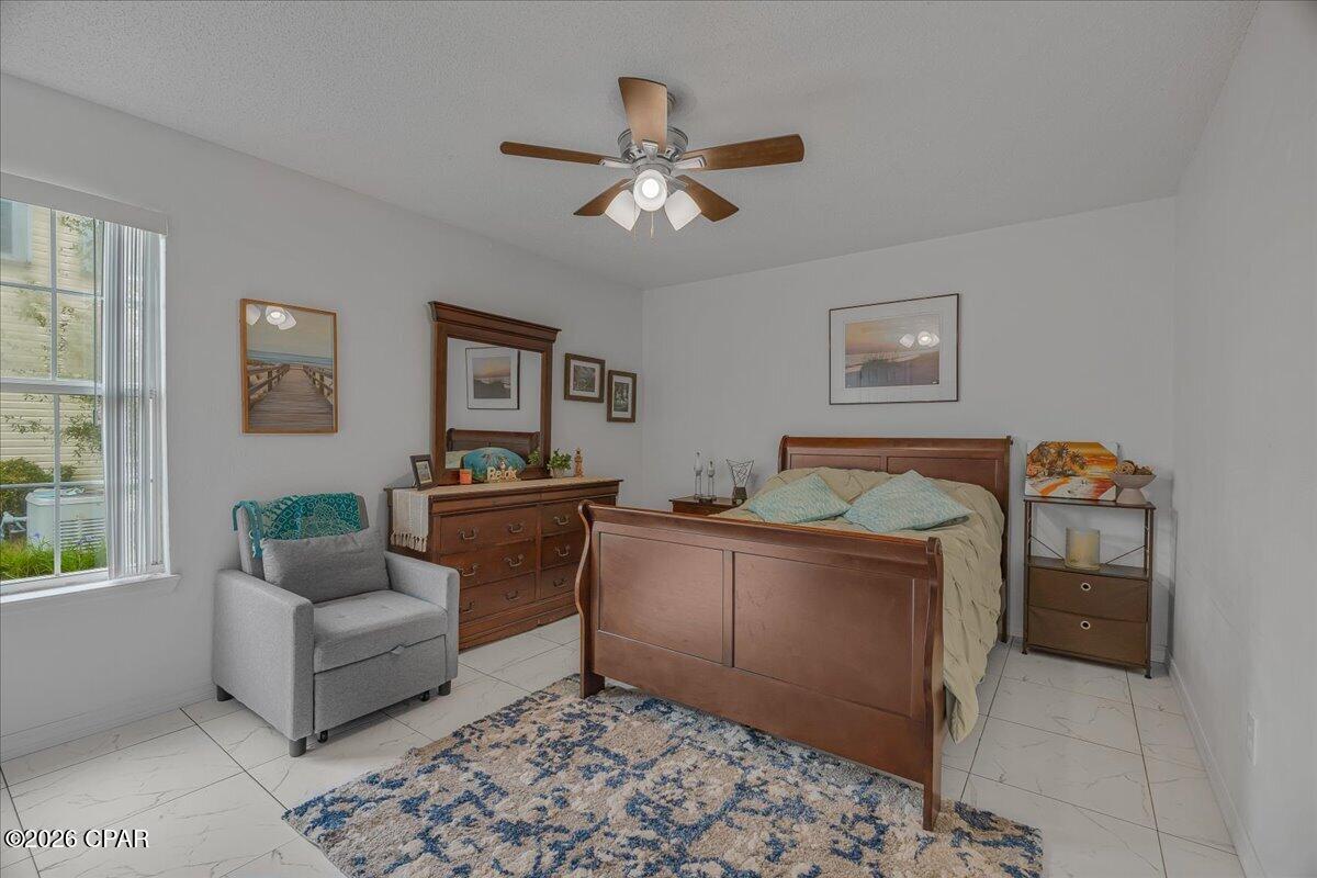 Image 18 For 406 Rossi Way