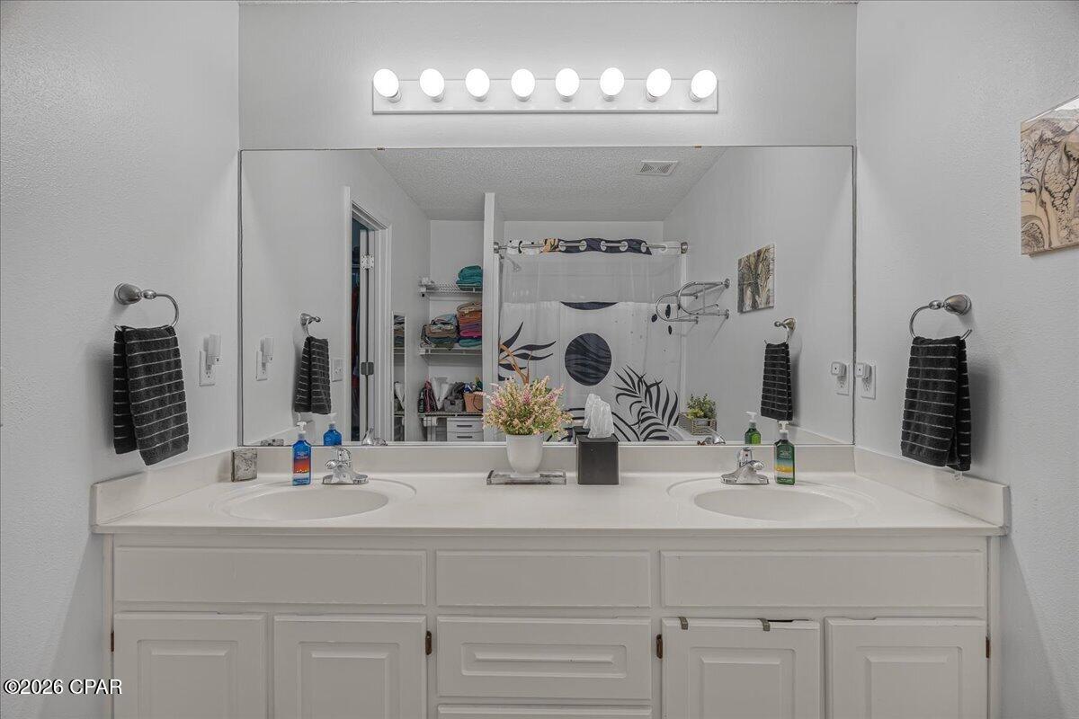 Image 24 For 406 Rossi Way