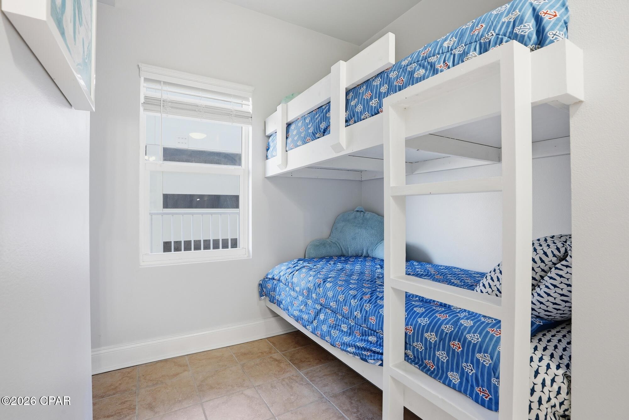 Image 12 For 9902 Thomas Drive 732