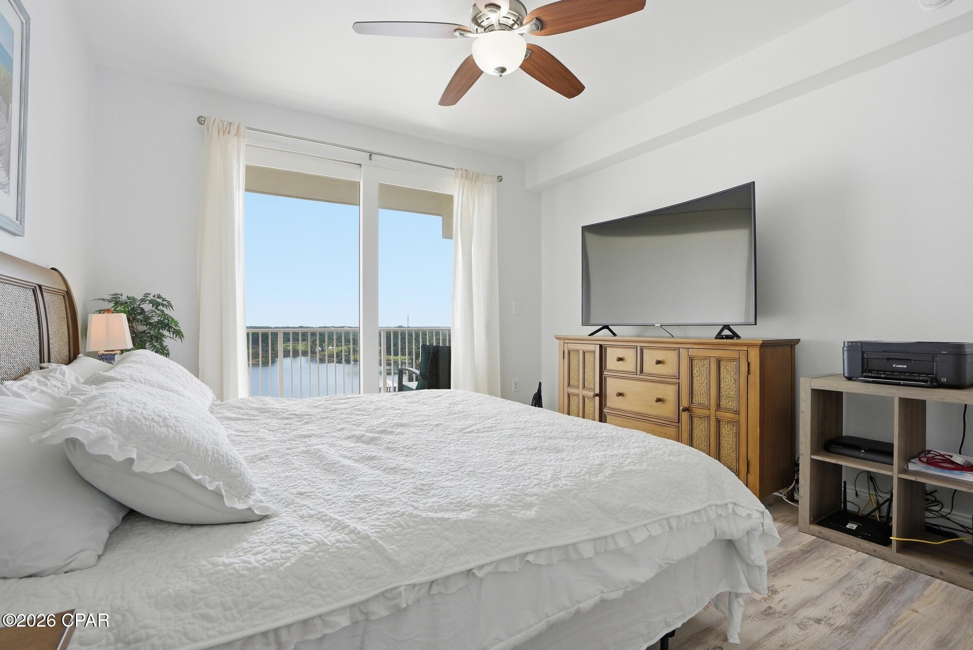 Image 28 For 9902 Thomas Drive 732