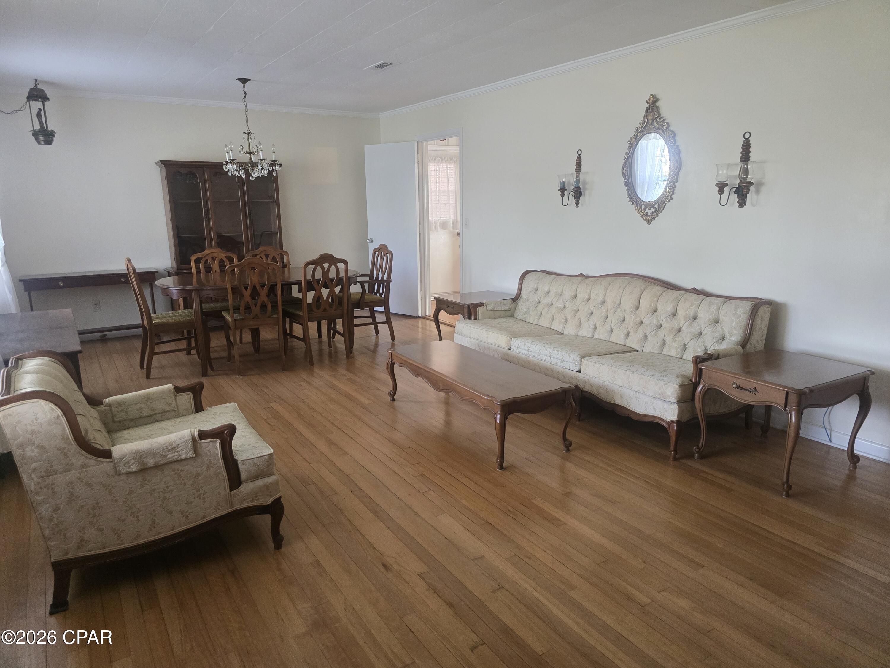 Image 5 For 1235 Waukesha Street