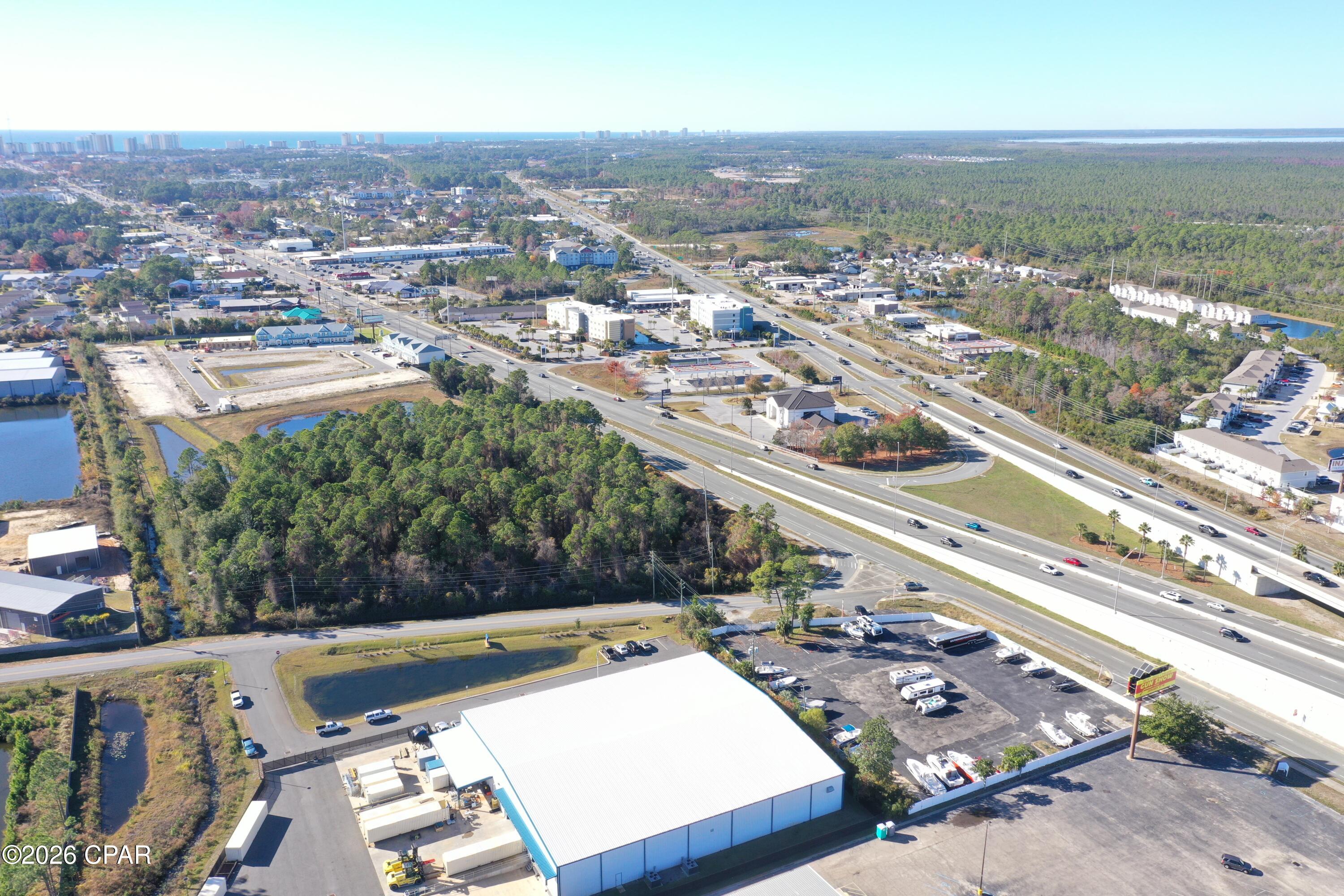 Image 5 For 7413 Front Beach Road