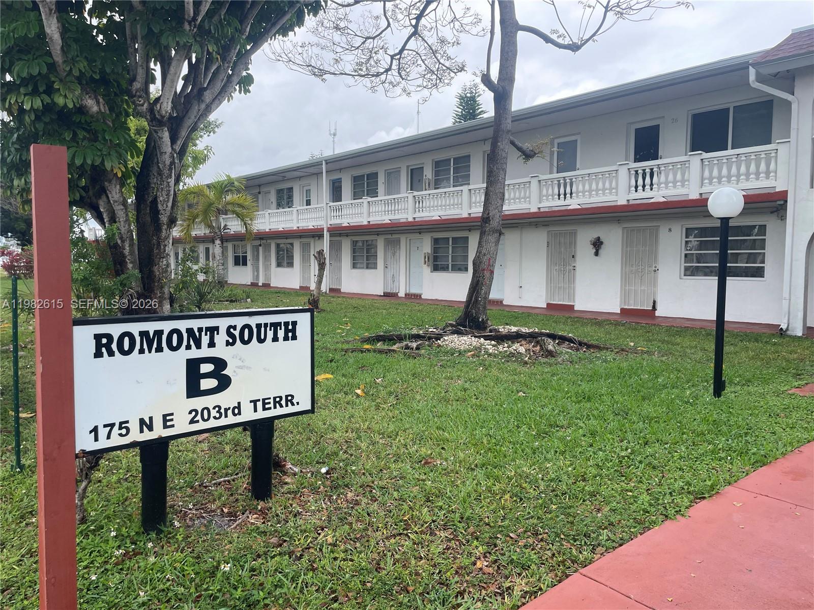 Ro-Mont South Condo B