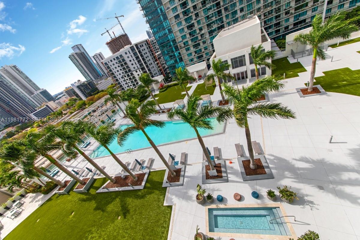 Four Midtown Miami Condo