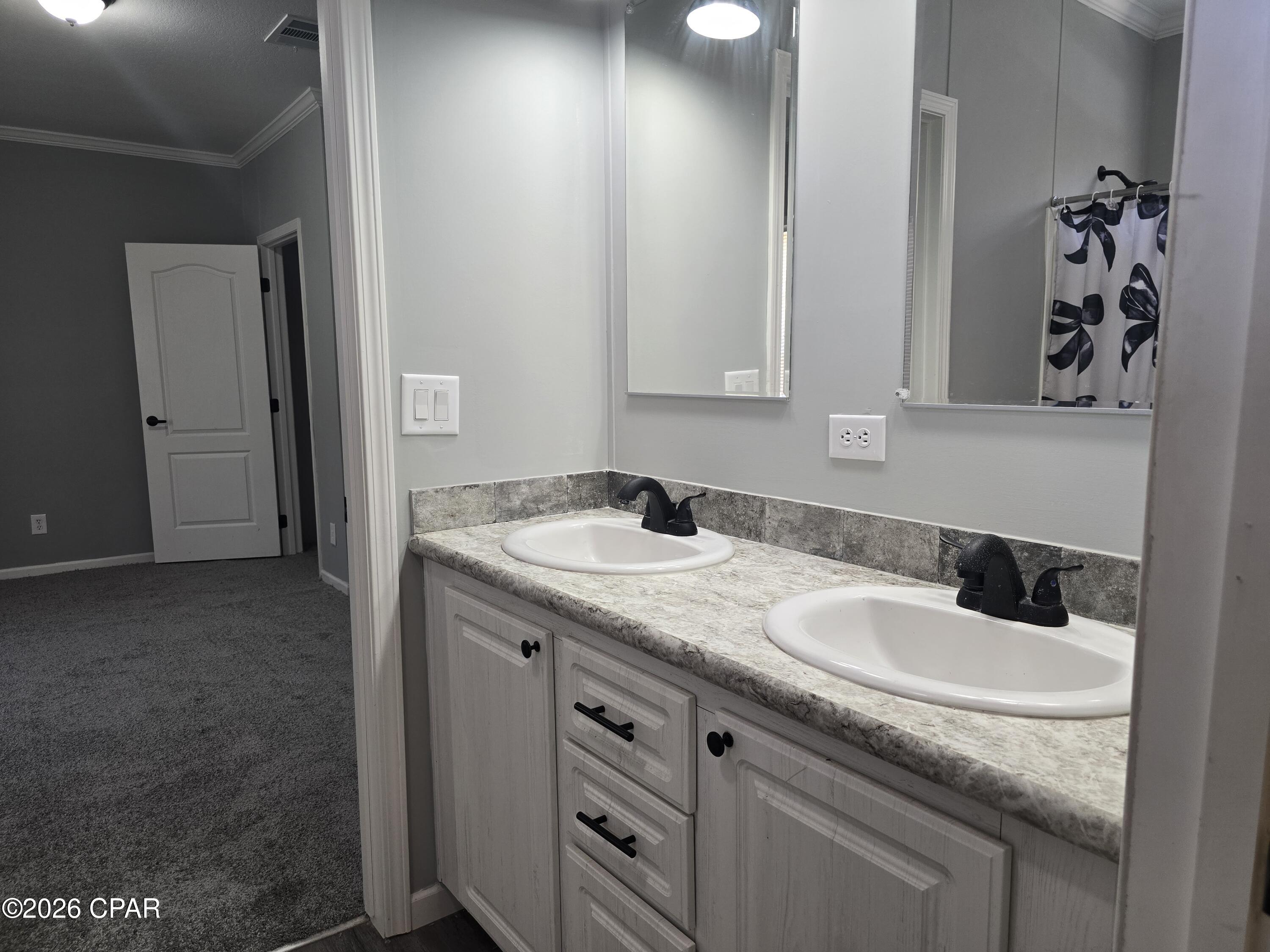 Image 23 For 61 Summer Lane