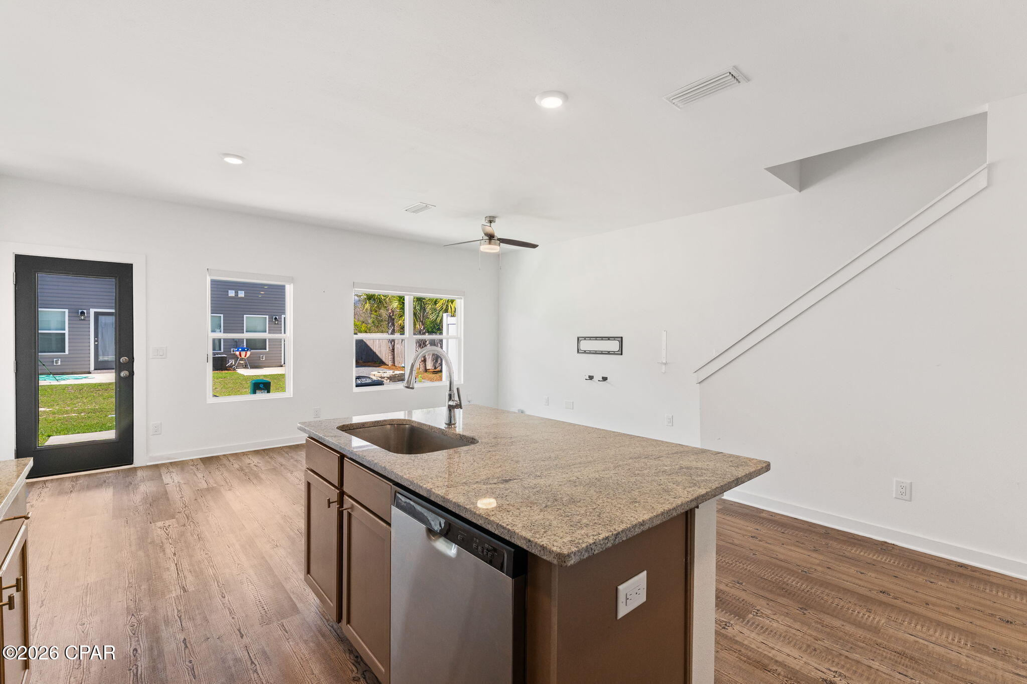 Image 11 For 409 Gay Avenue