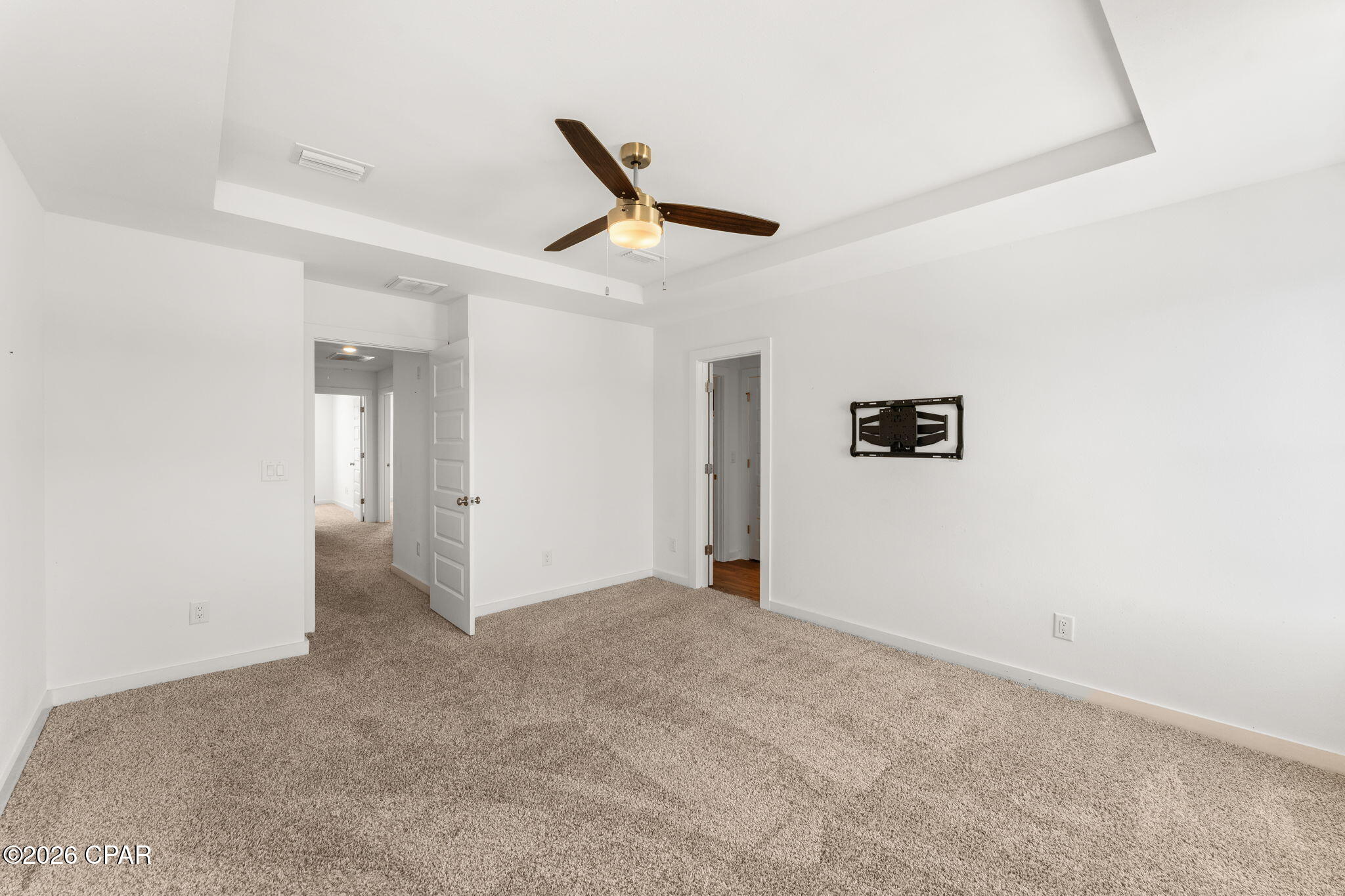 Image 26 For 409 Gay Avenue