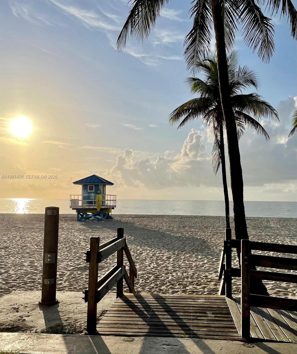 Waterway @ Hollywood Beac