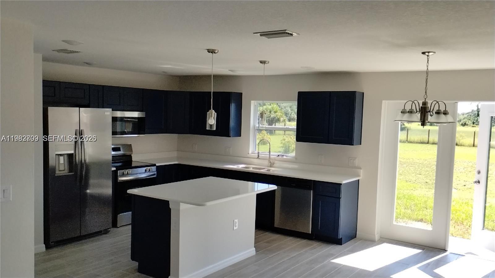 Property photo # 9