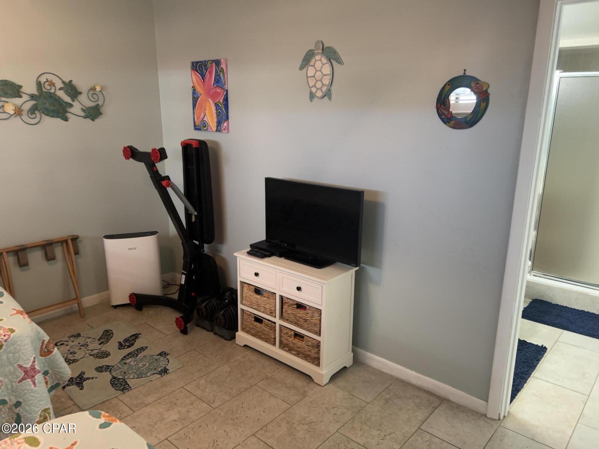 Image 9 For 6505 Thomas Drive 411