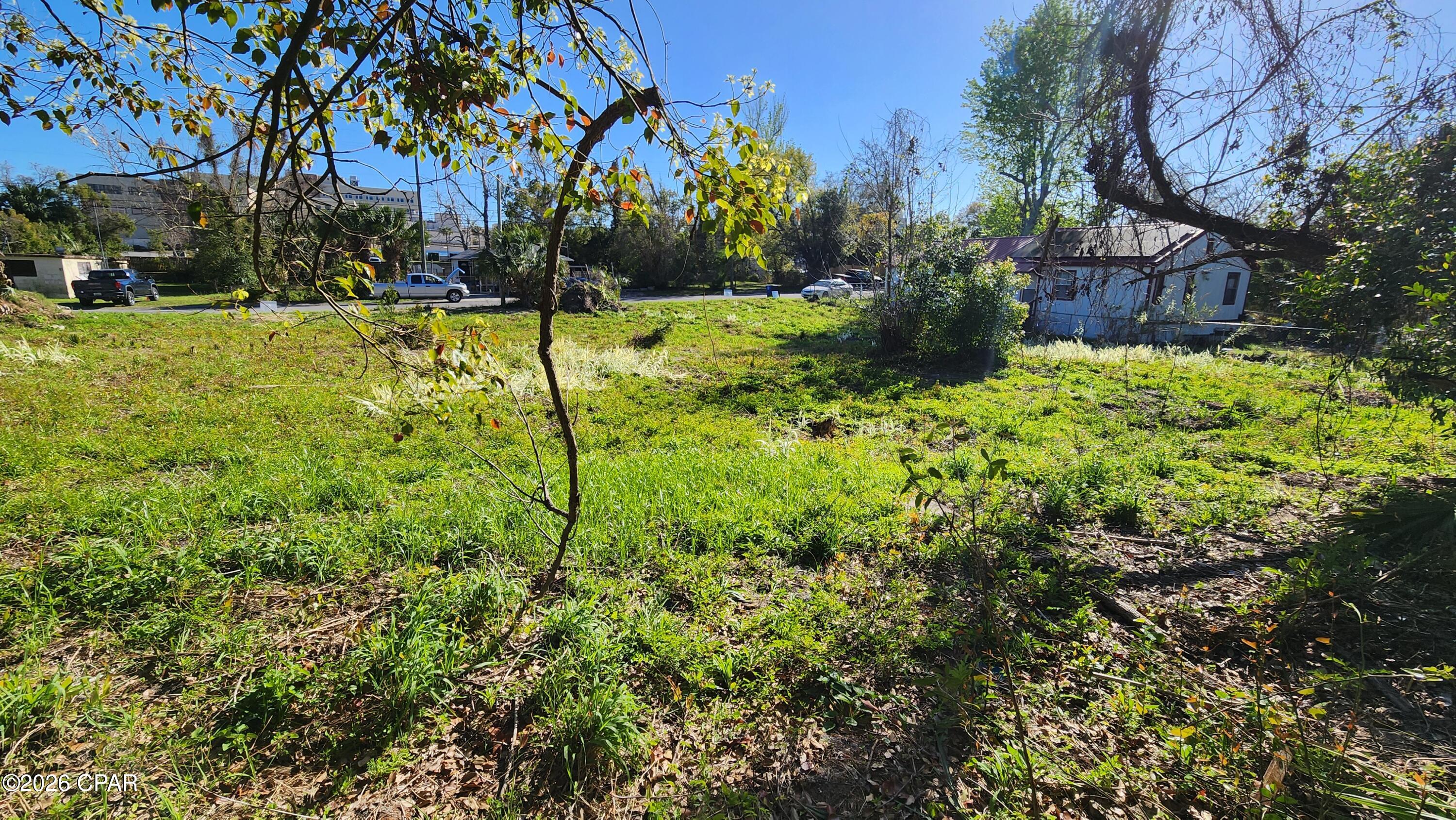 Image 2 For 821 7th Court