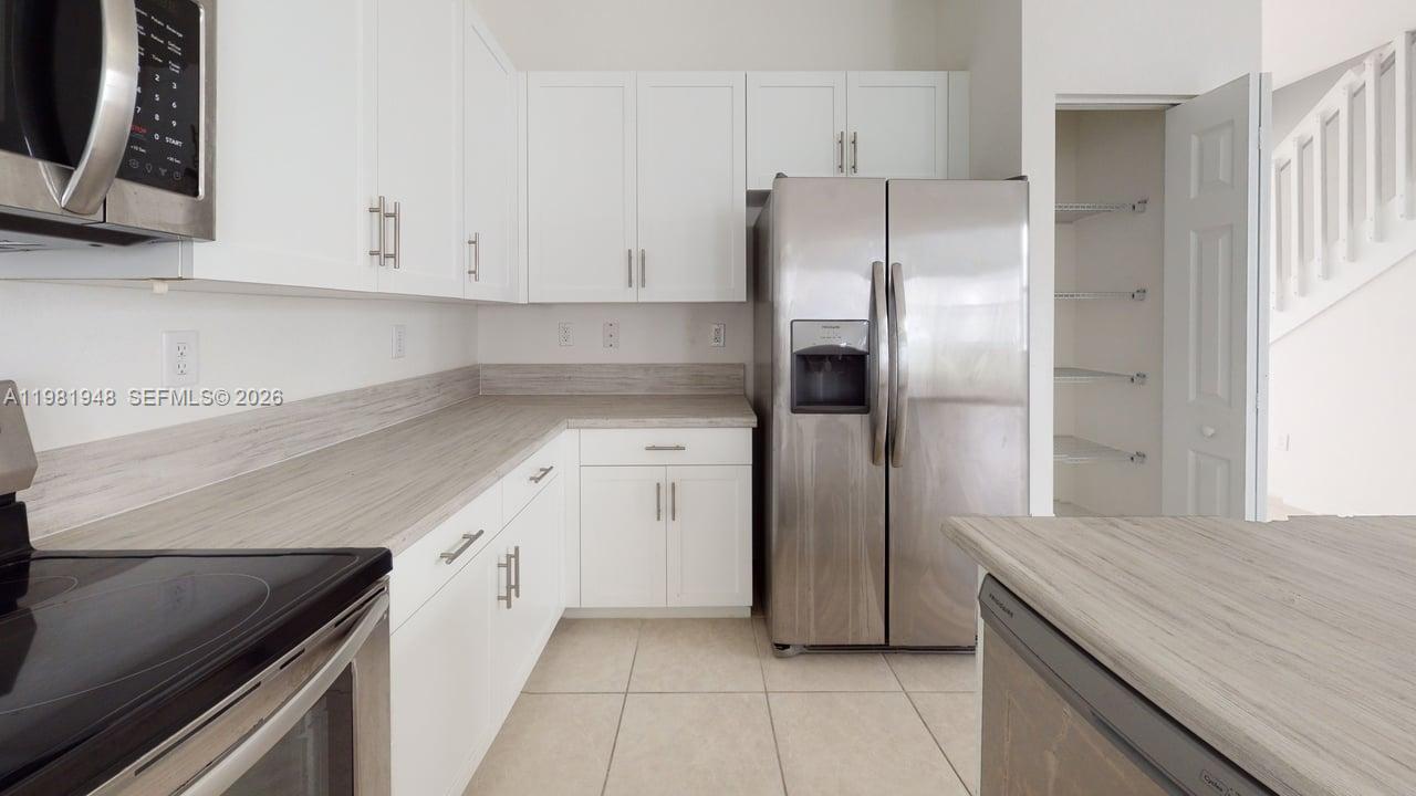 Property photo # 9