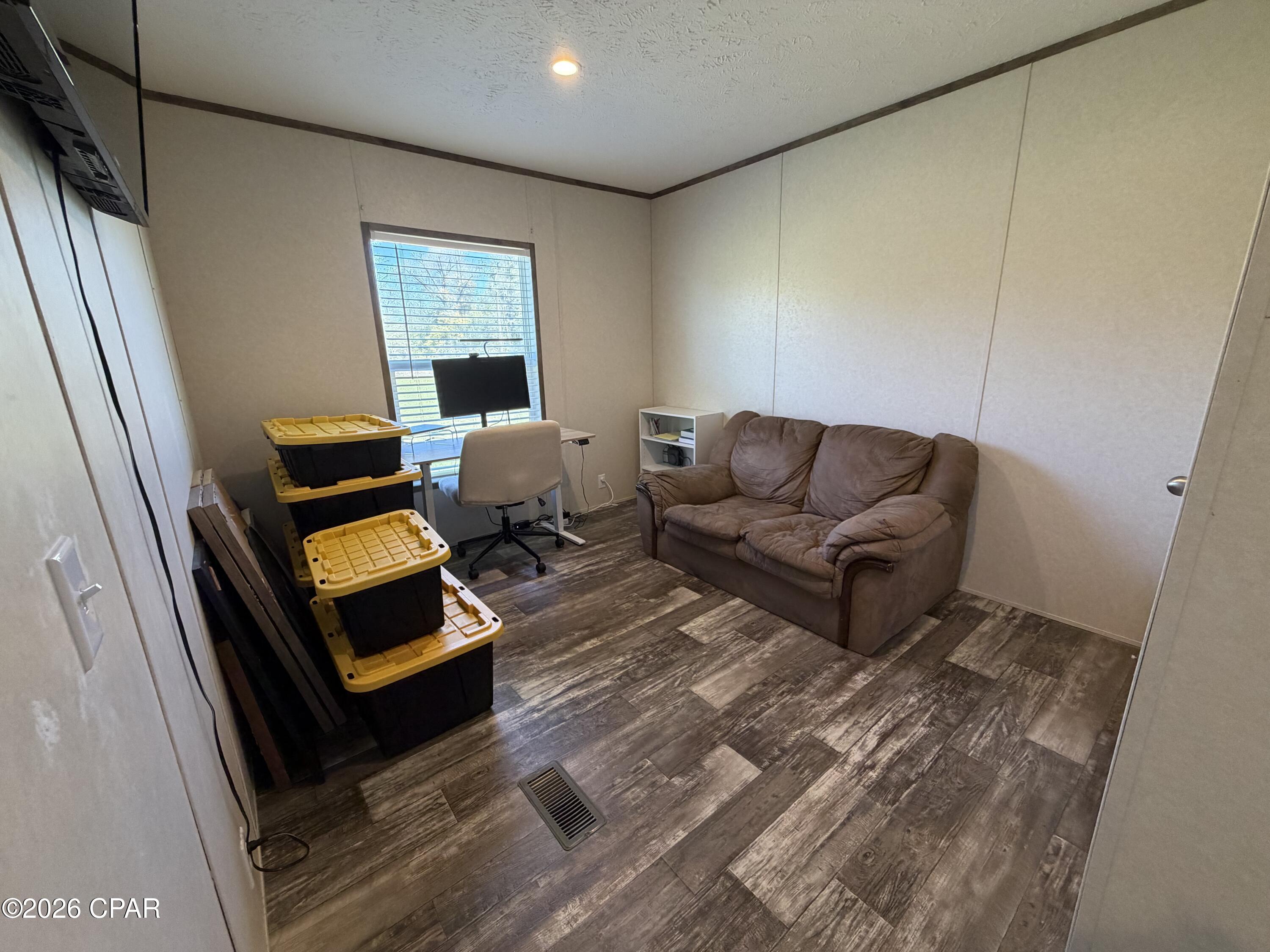 Image 28 For 6435 Butler Road