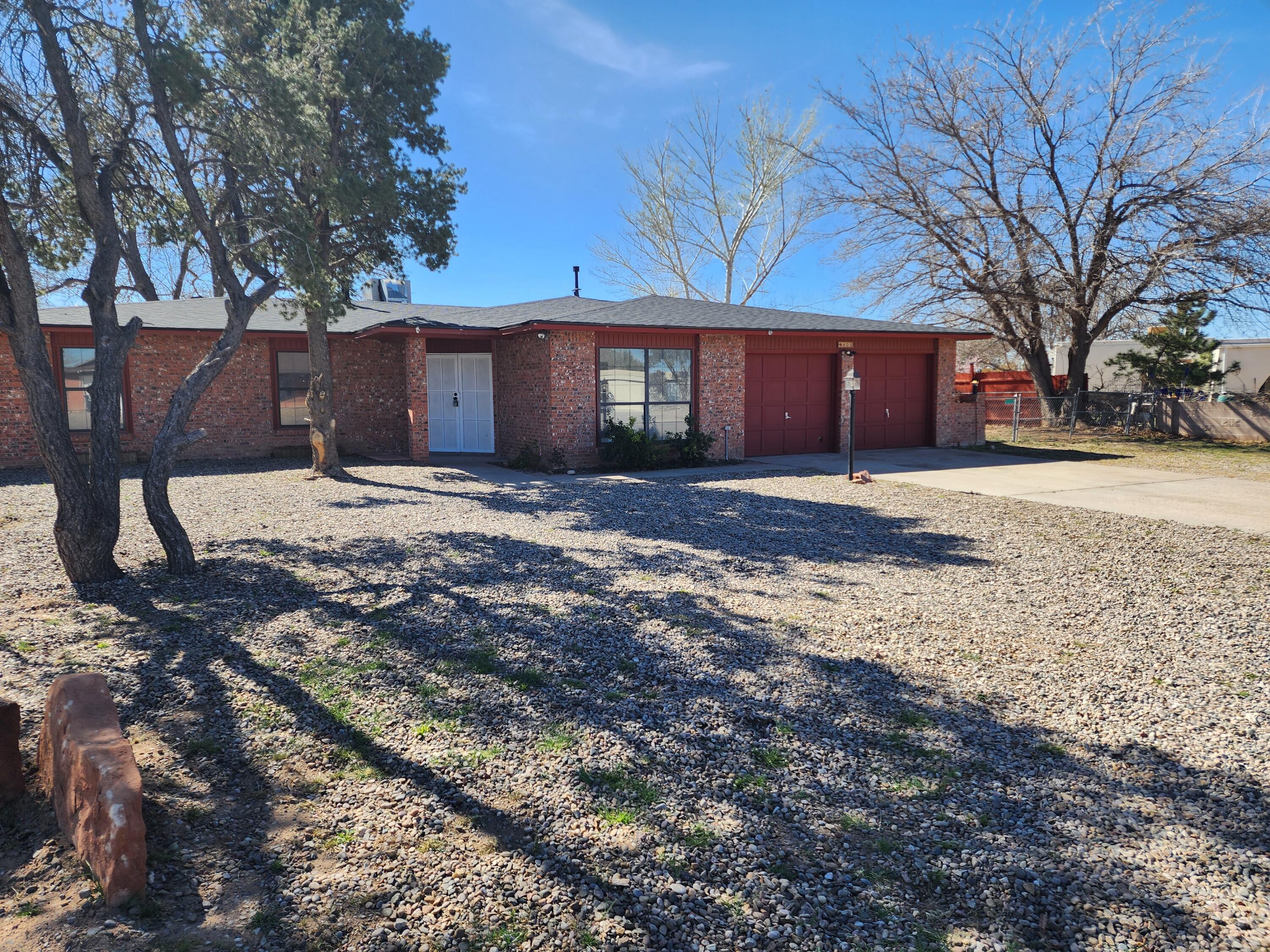 2nd image of 405 N Godfrey Ave, Rio Communities, NM 87002 | MLS# 1099867