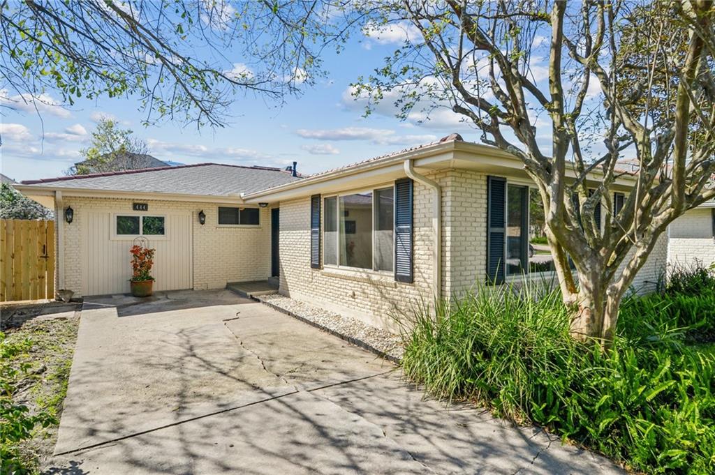 444 BEVERLY GARDENS Drive