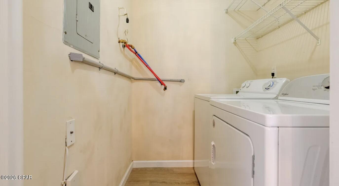 Listing photo id 13 for 218 White Sandy Drive