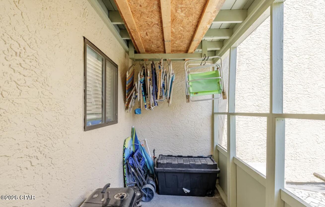 Image 17 For 218 White Sandy Drive