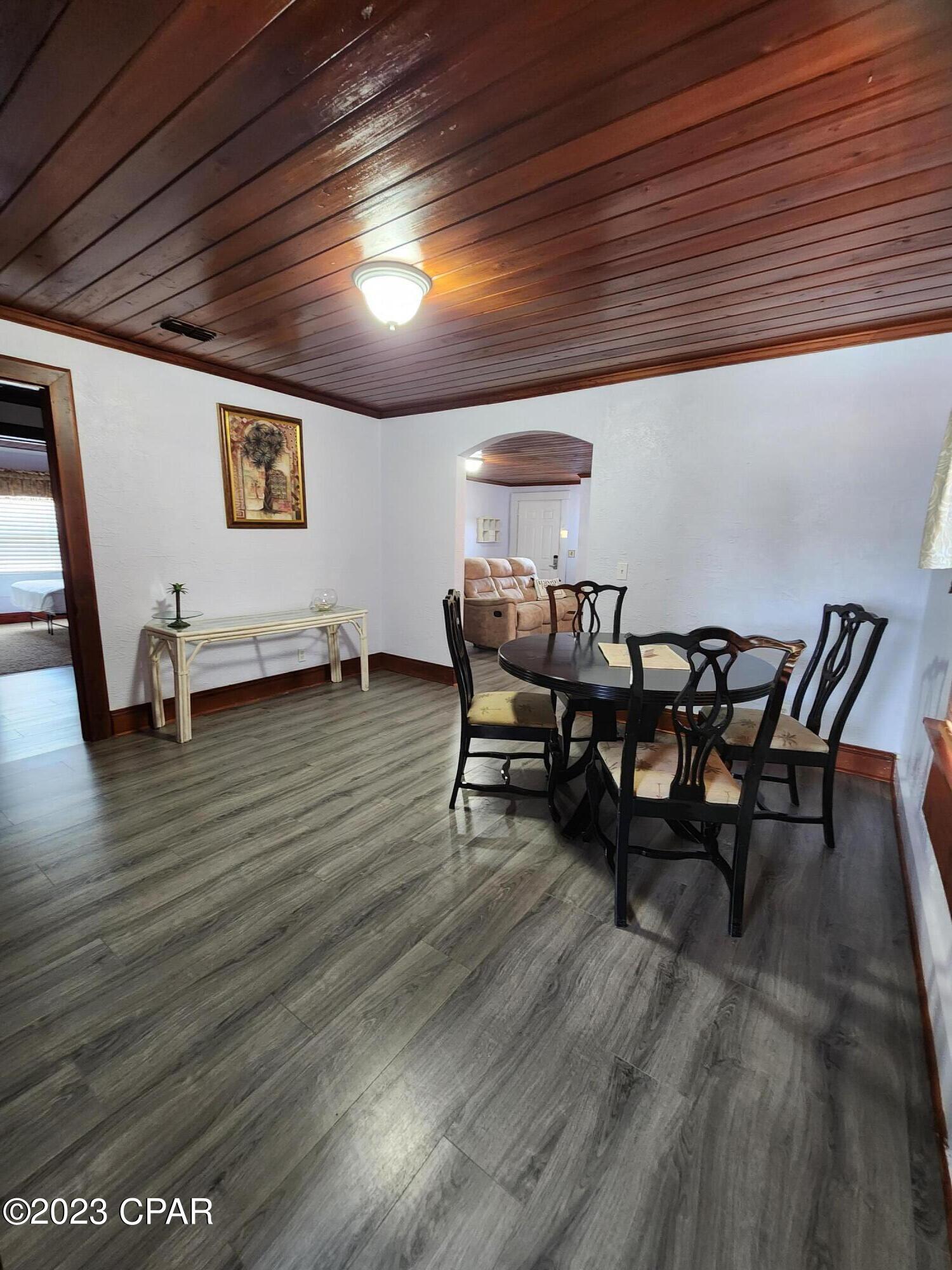 Image 4 For 5410 Sunset Avenue