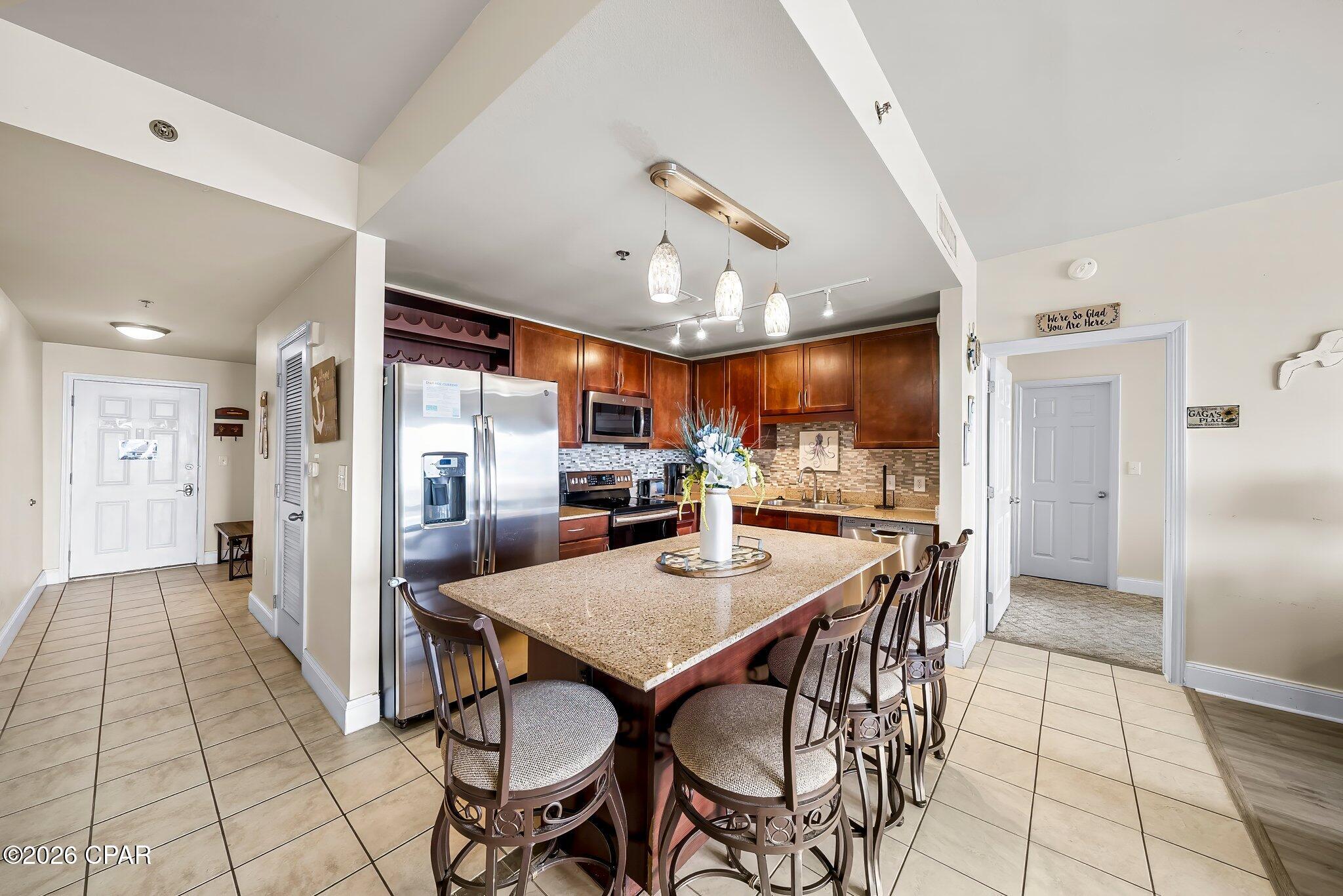 Image 13 For 9902 Thomas Drive 1430