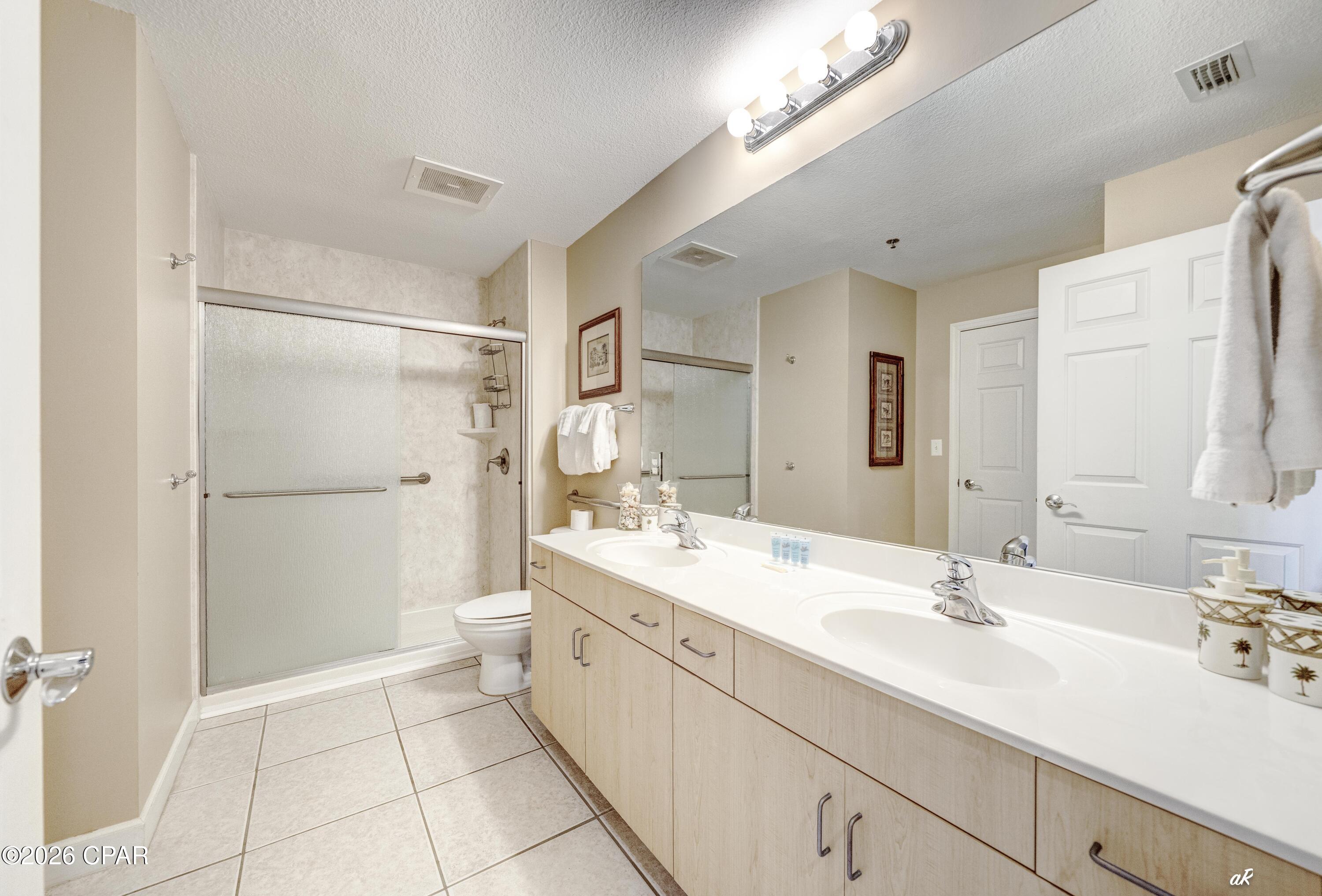 Image 26 For 6627 Thomas Drive 1402