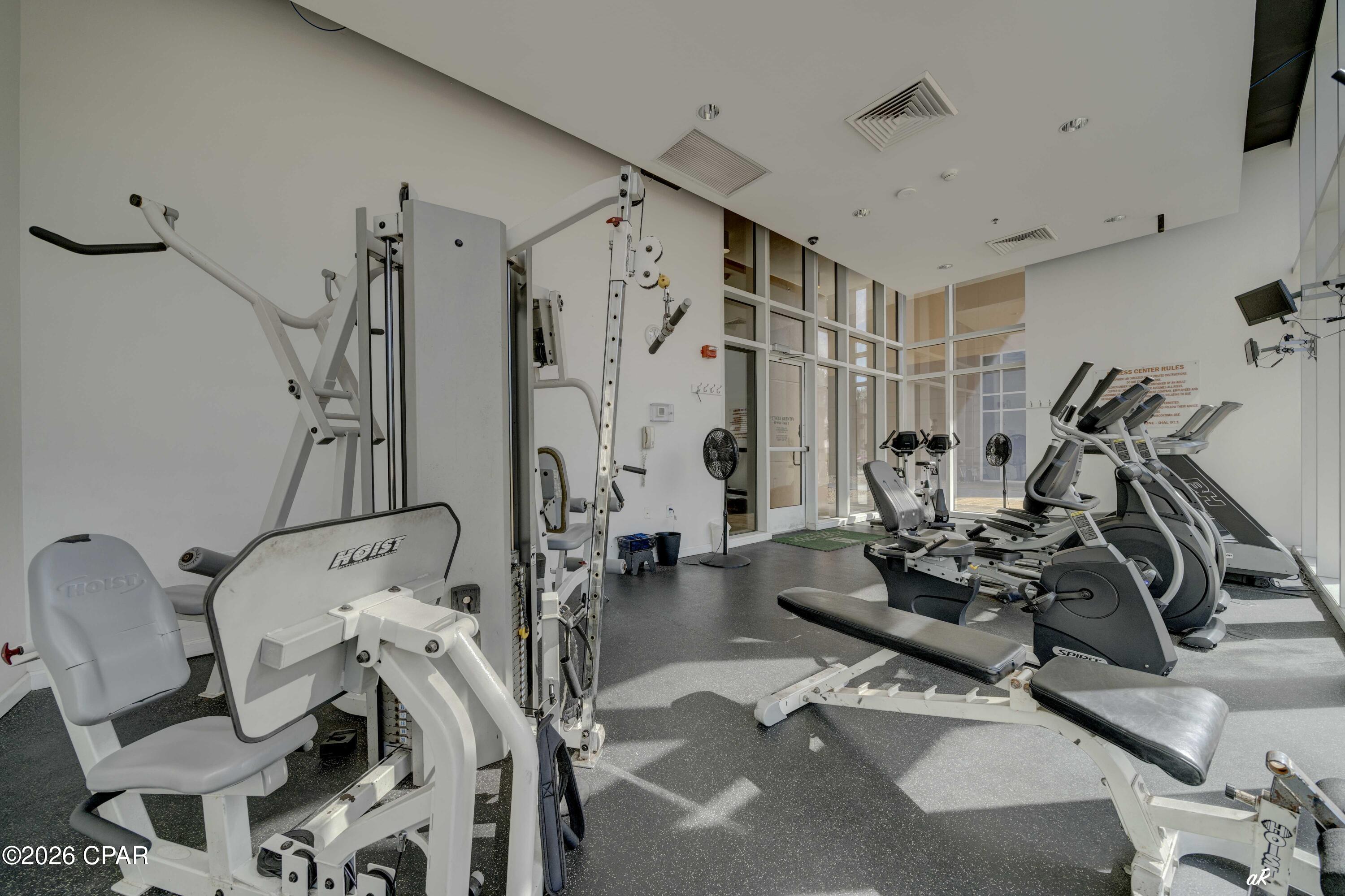 Image 31 For 6627 Thomas Drive 1402