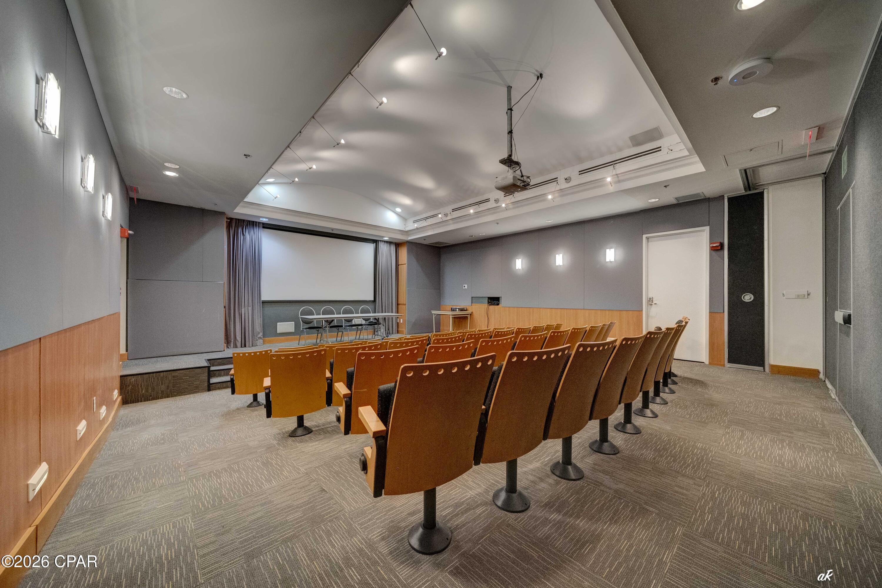 Image 32 For 6627 Thomas Drive 1402