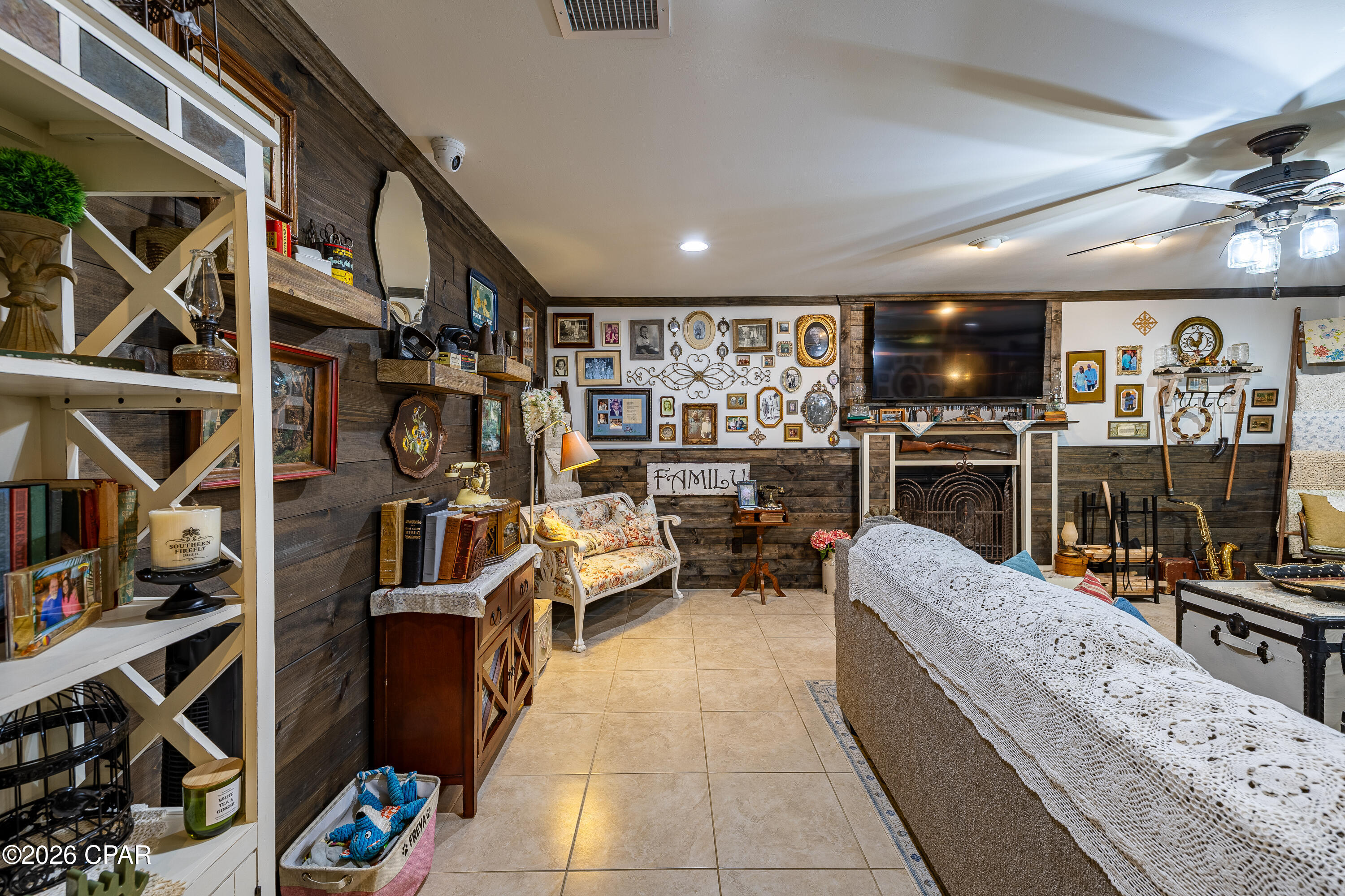 Image 10 For 6537 Pine Drive