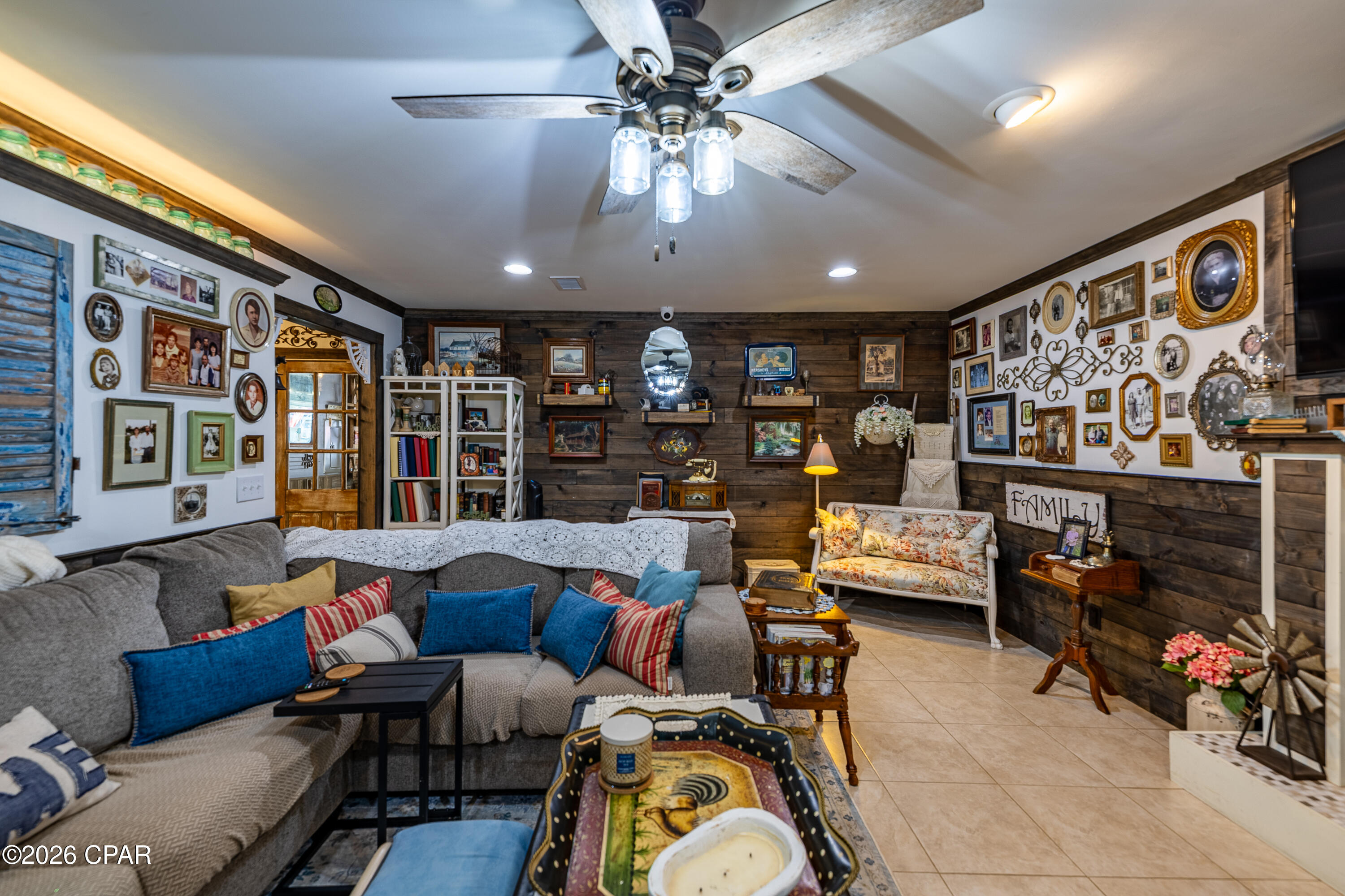 Image 14 For 6537 Pine Drive