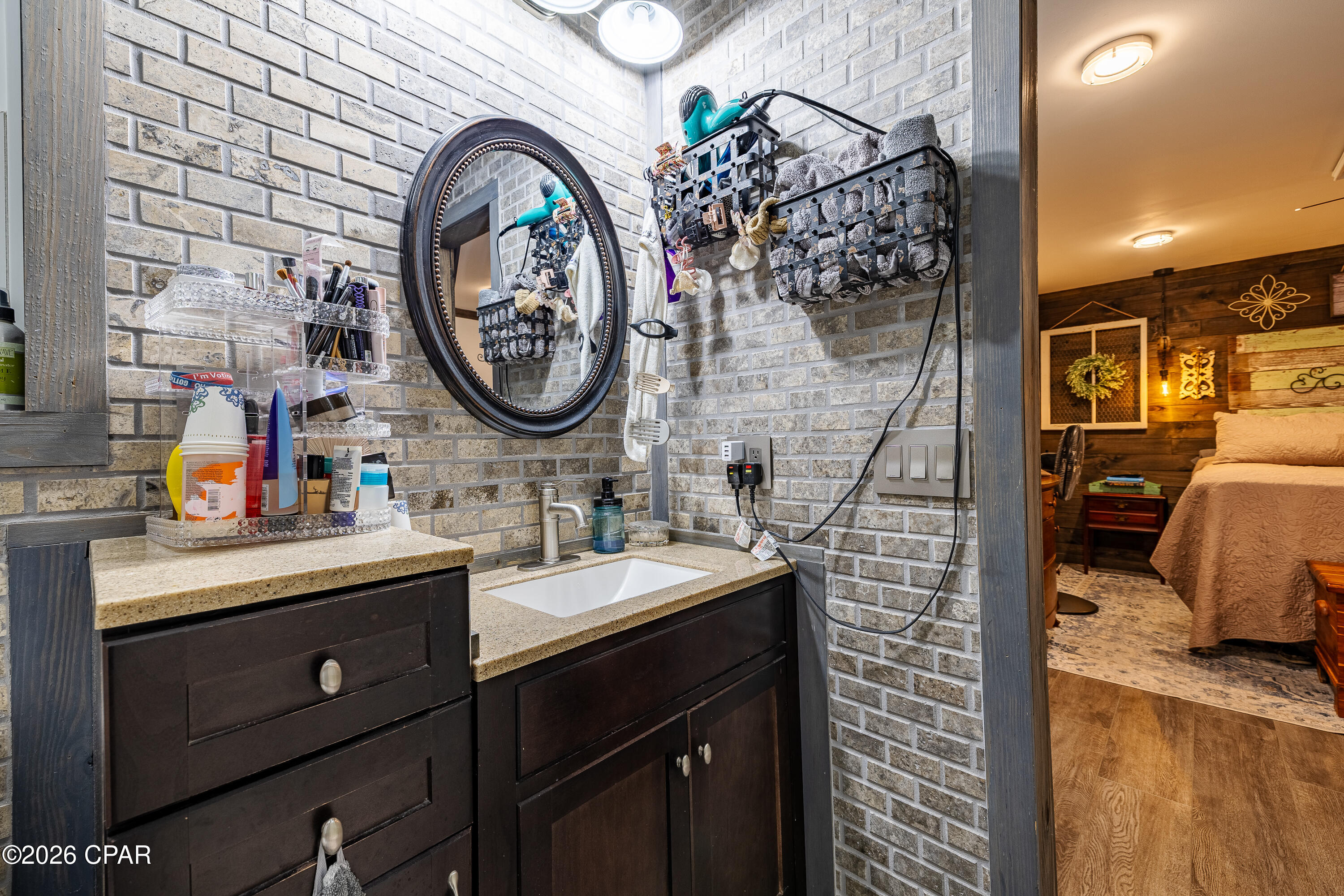 Image 40 For 6537 Pine Drive