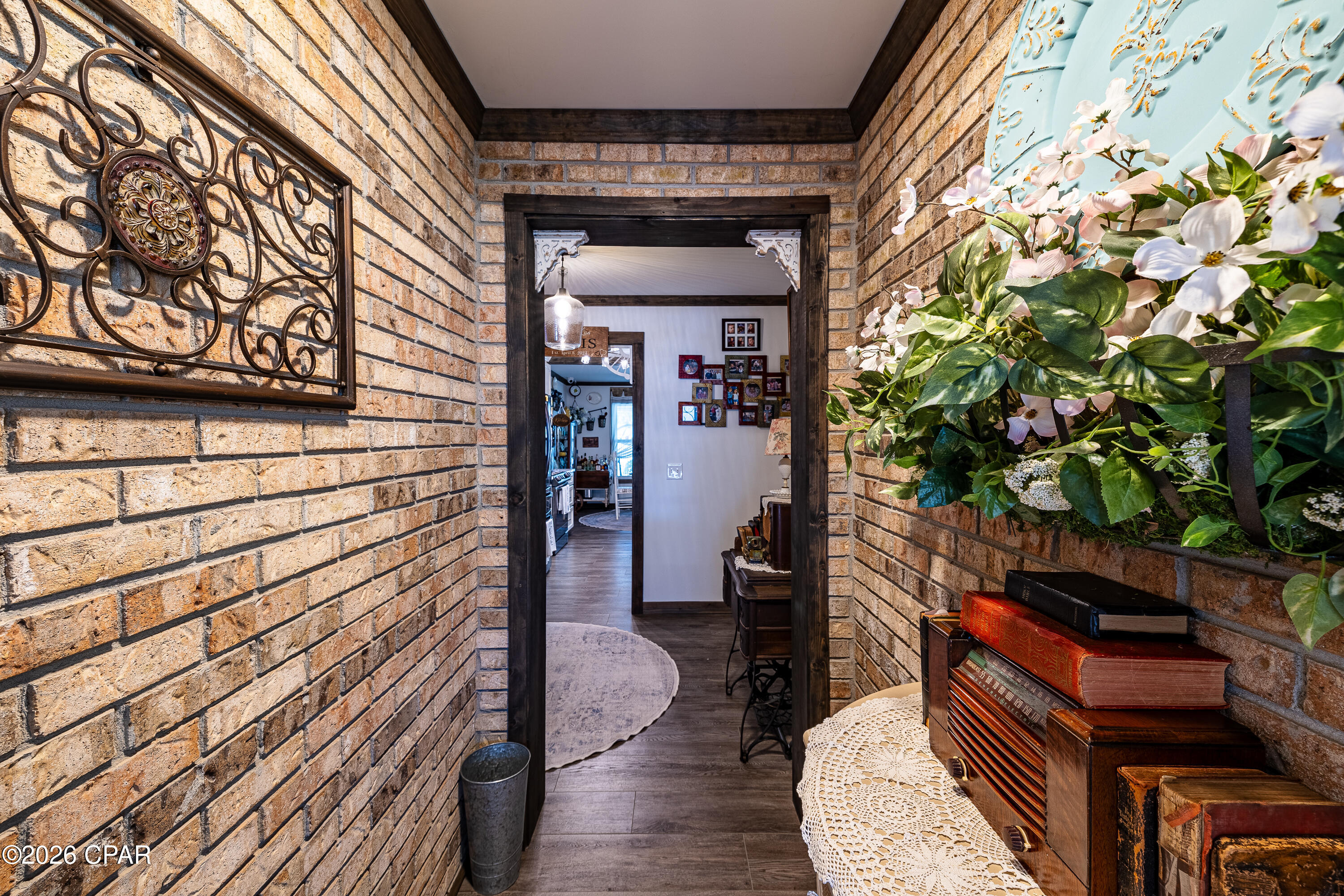 Image 7 For 6537 Pine Drive