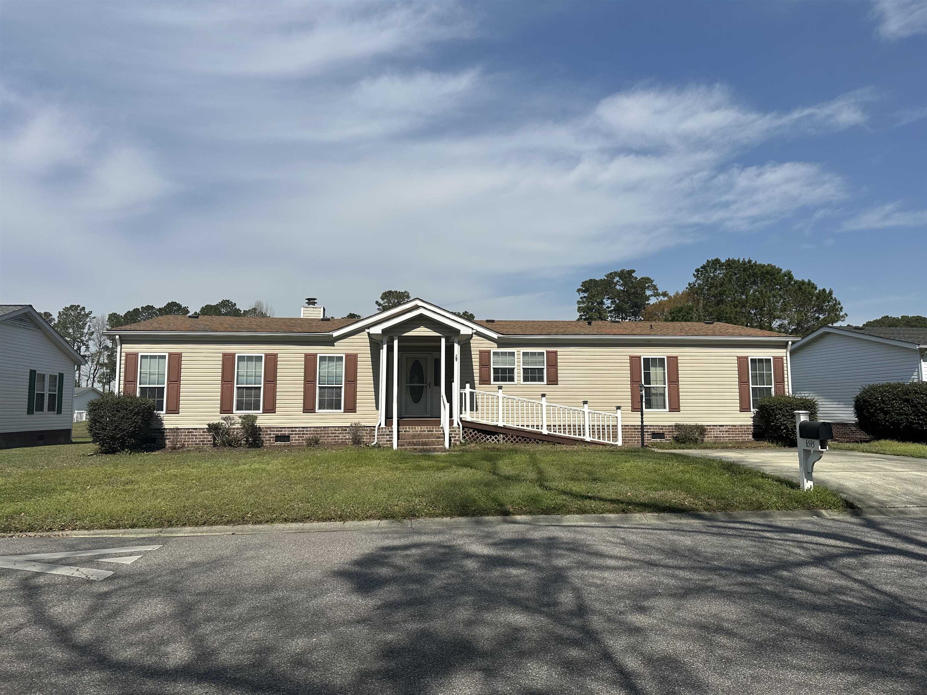 6595 Breezewood Blvd. Myrtle Beach, SC 29588