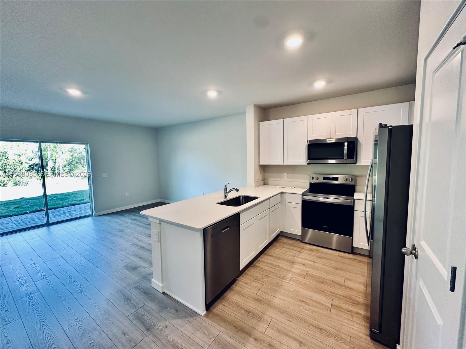 Property photo # 6