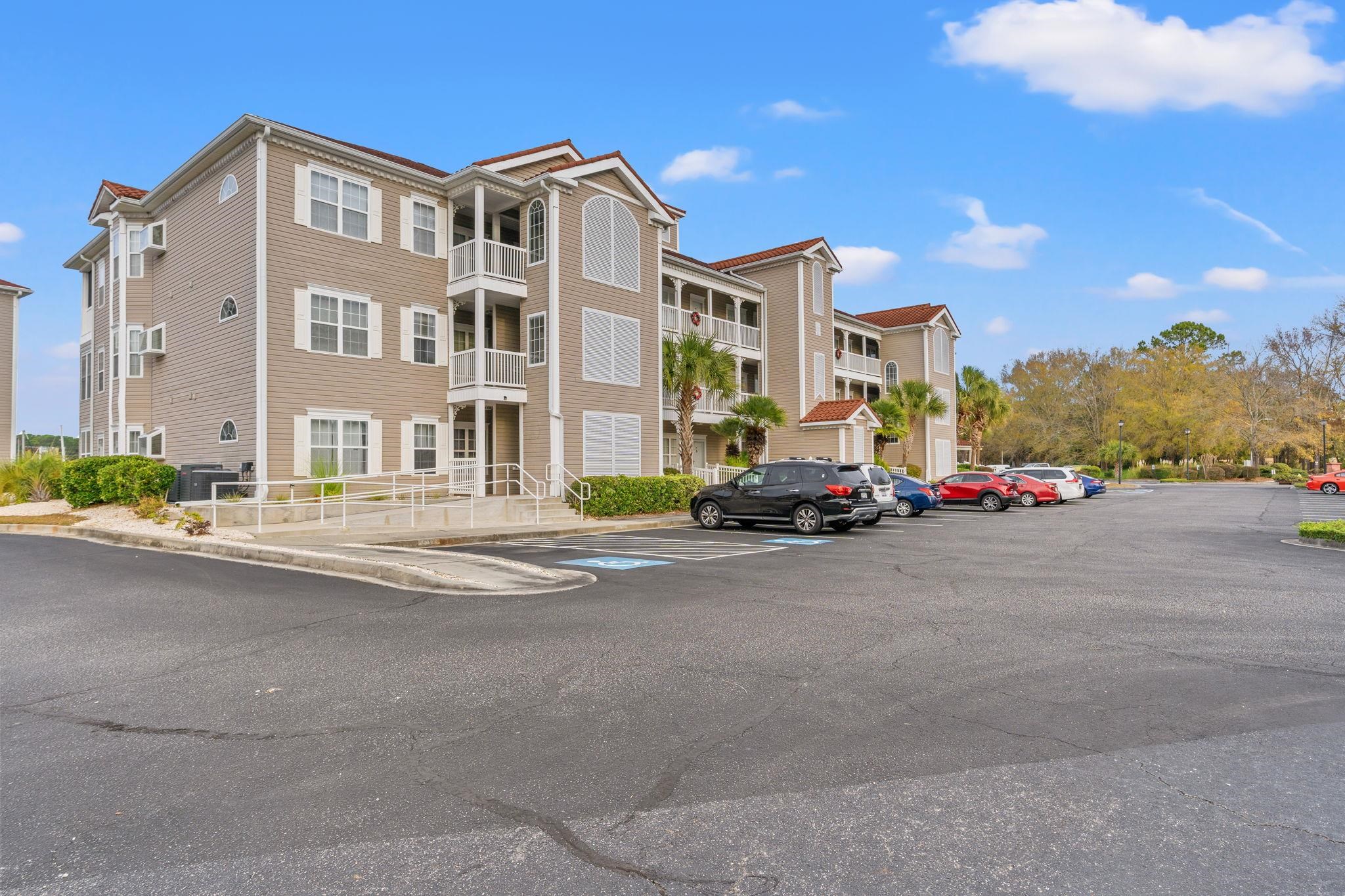 4220 Coquina Harbour Dr. UNIT B-11 Little River, SC 29566