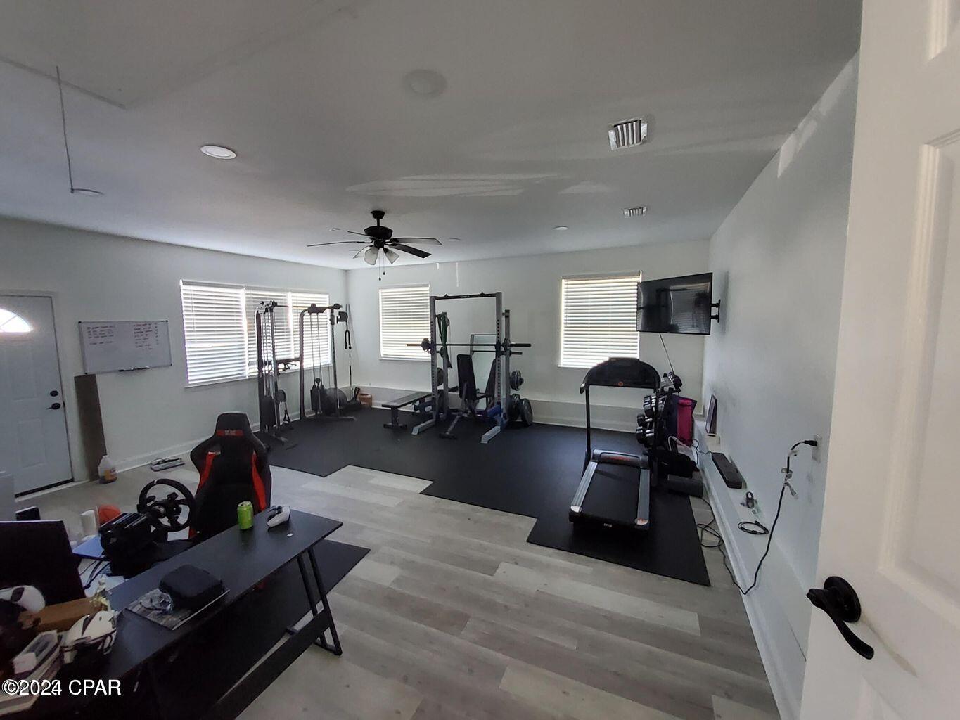 Image 13 For 4339 Pine Tree Lane