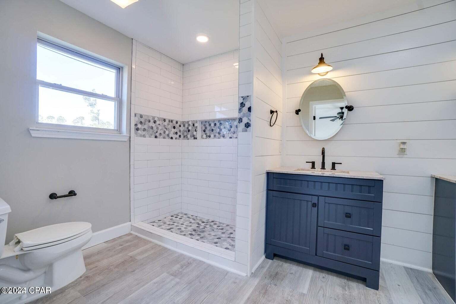 Image 9 For 4339 Pine Tree Lane