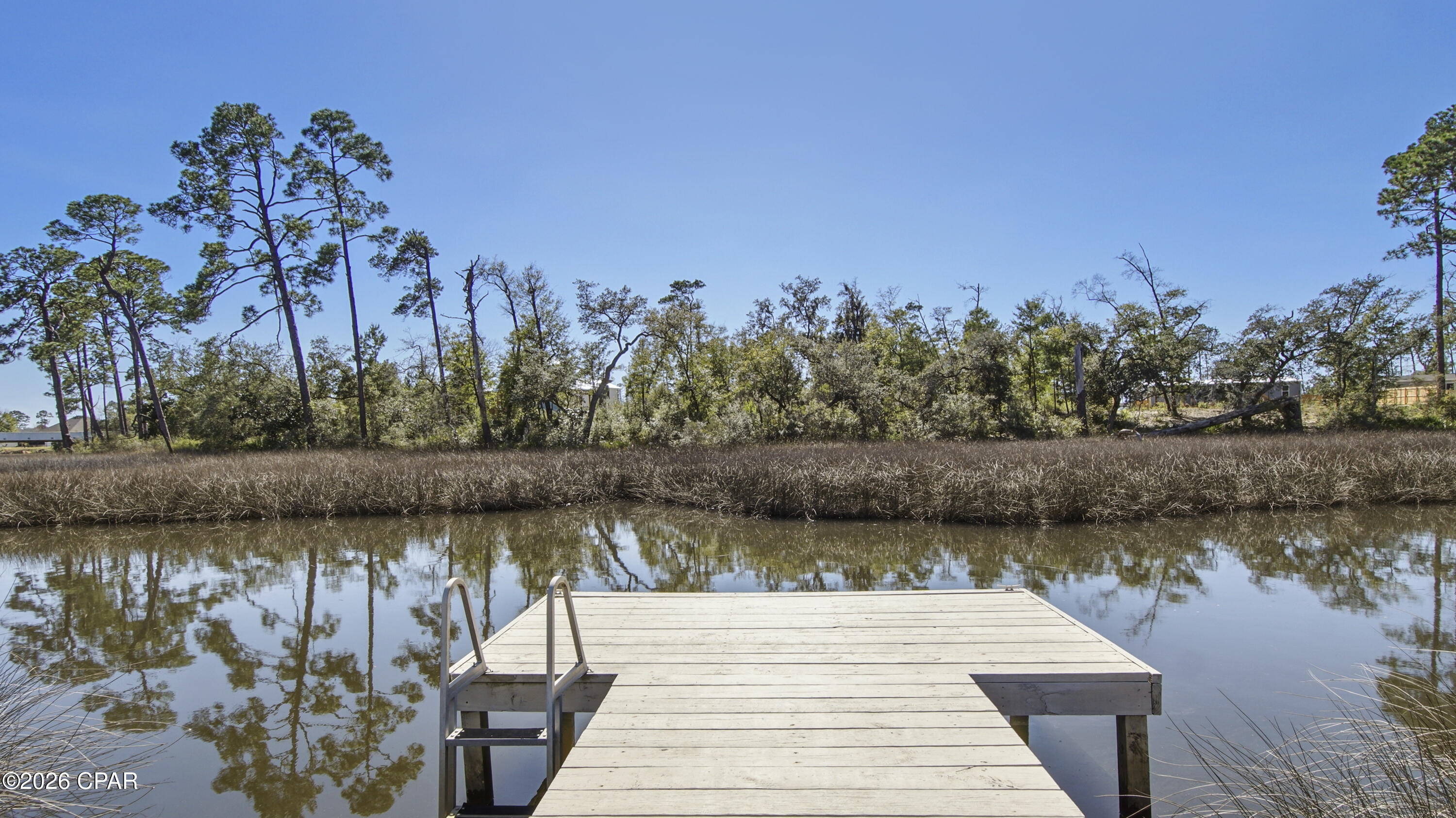 Image 3 For 586 Hickory Bluff Drive