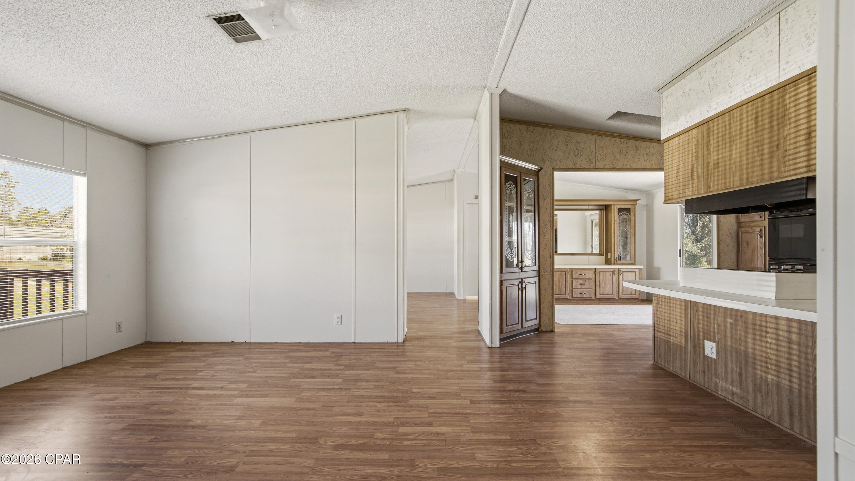 Image 31 For 586 Hickory Bluff Drive