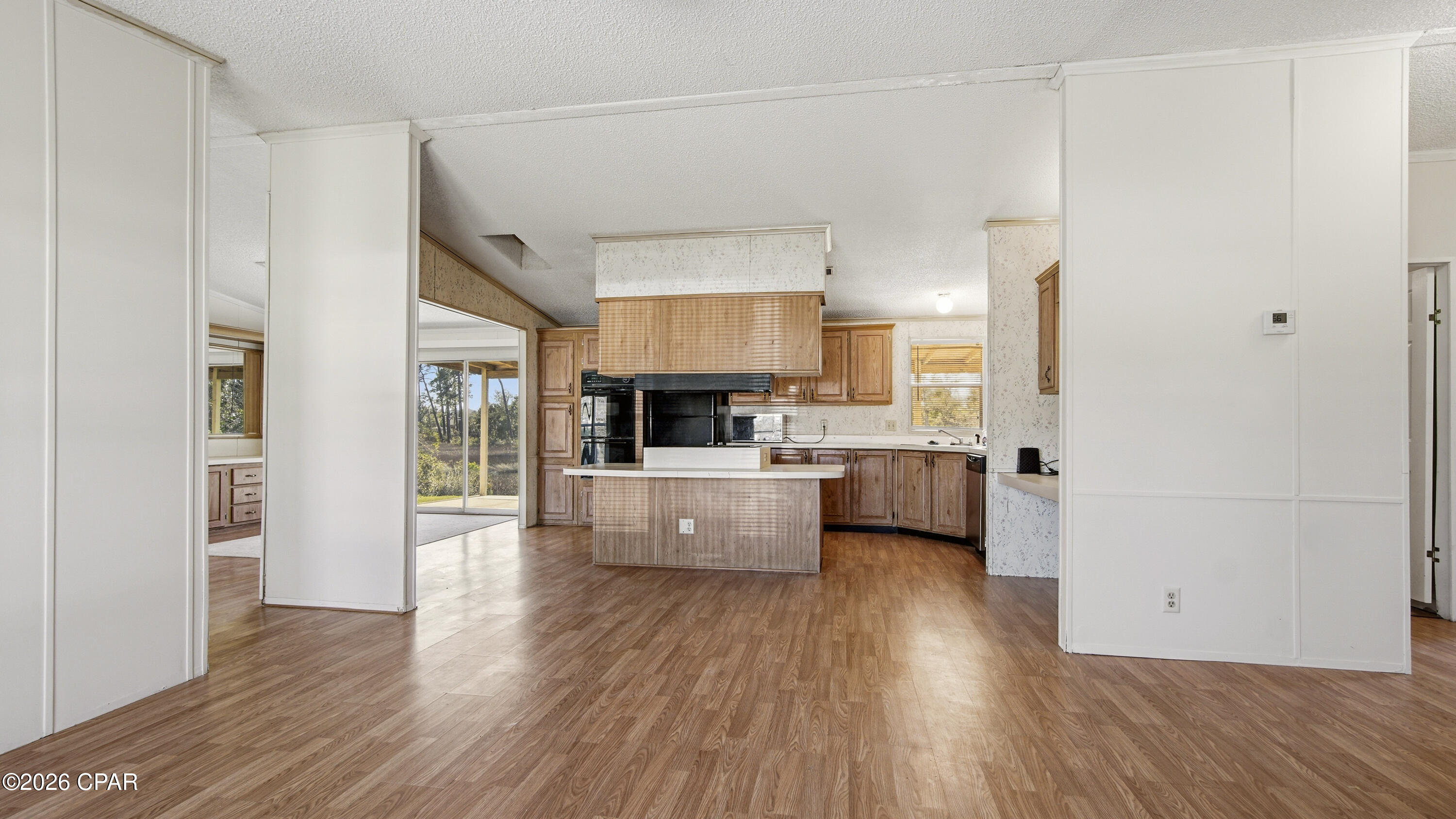 Image 32 For 586 Hickory Bluff Drive