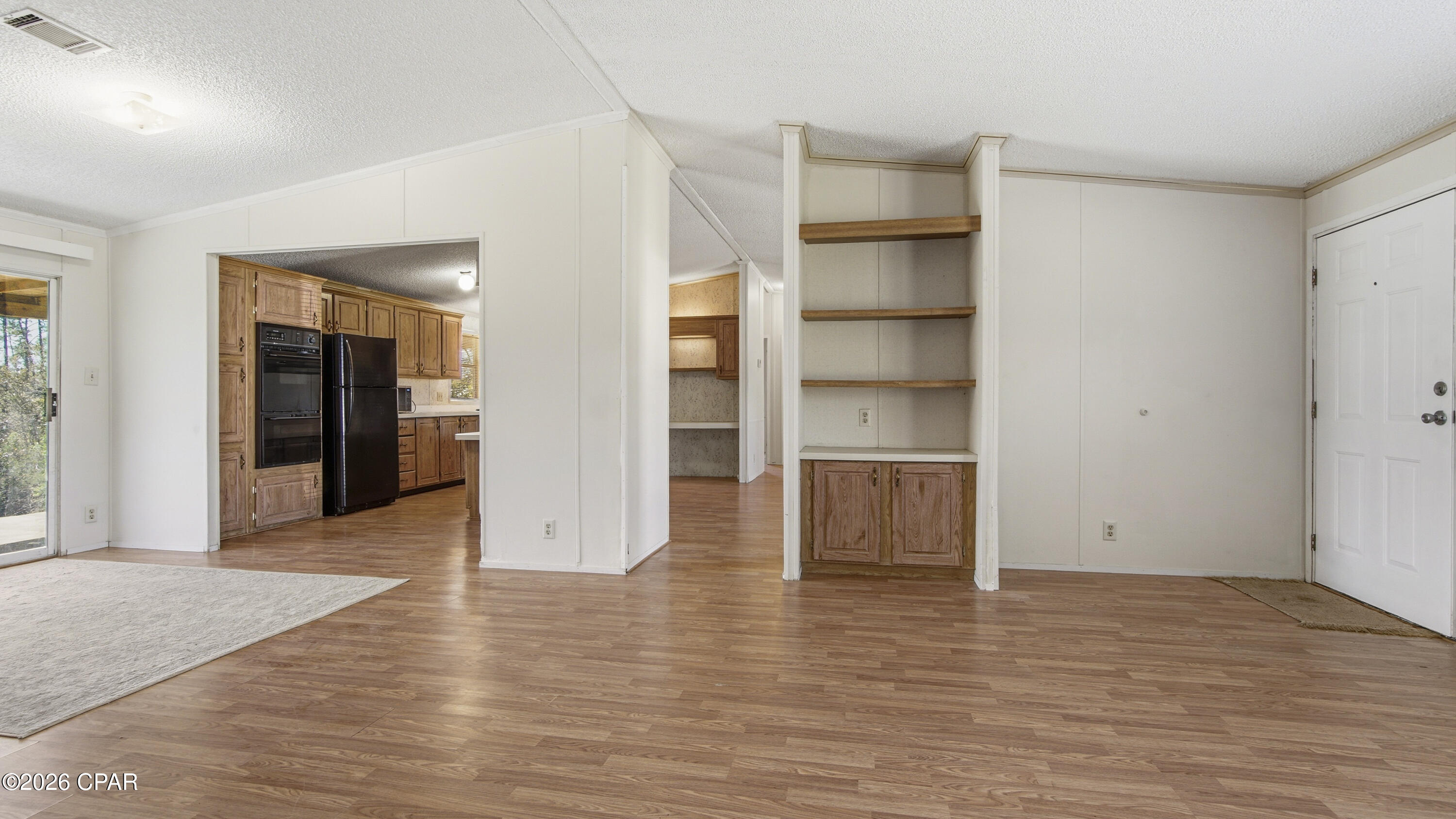 Image 8 For 586 Hickory Bluff Drive