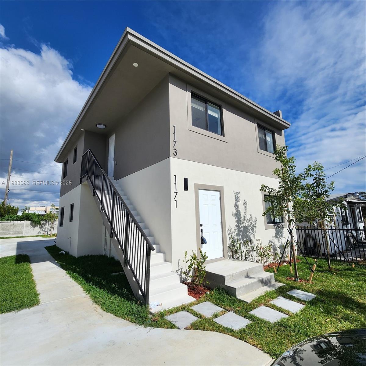 Property photo # 0