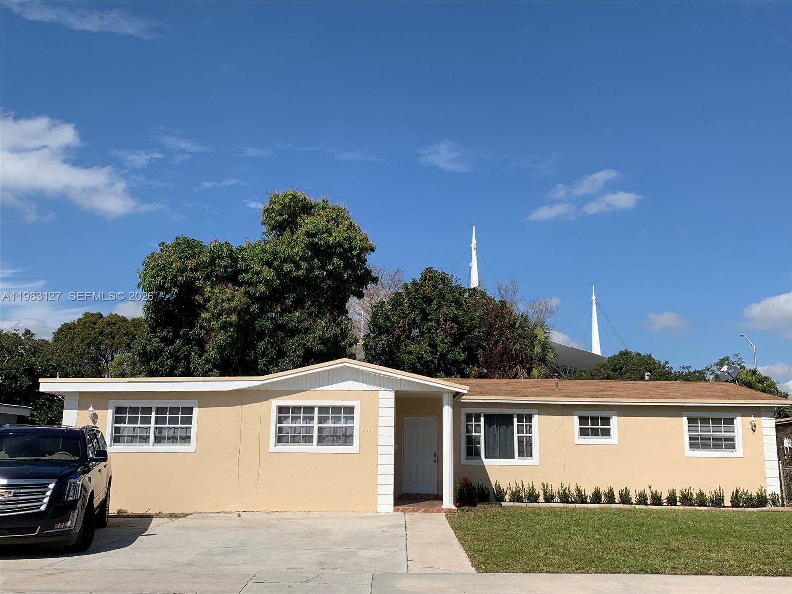 Property photo # 0