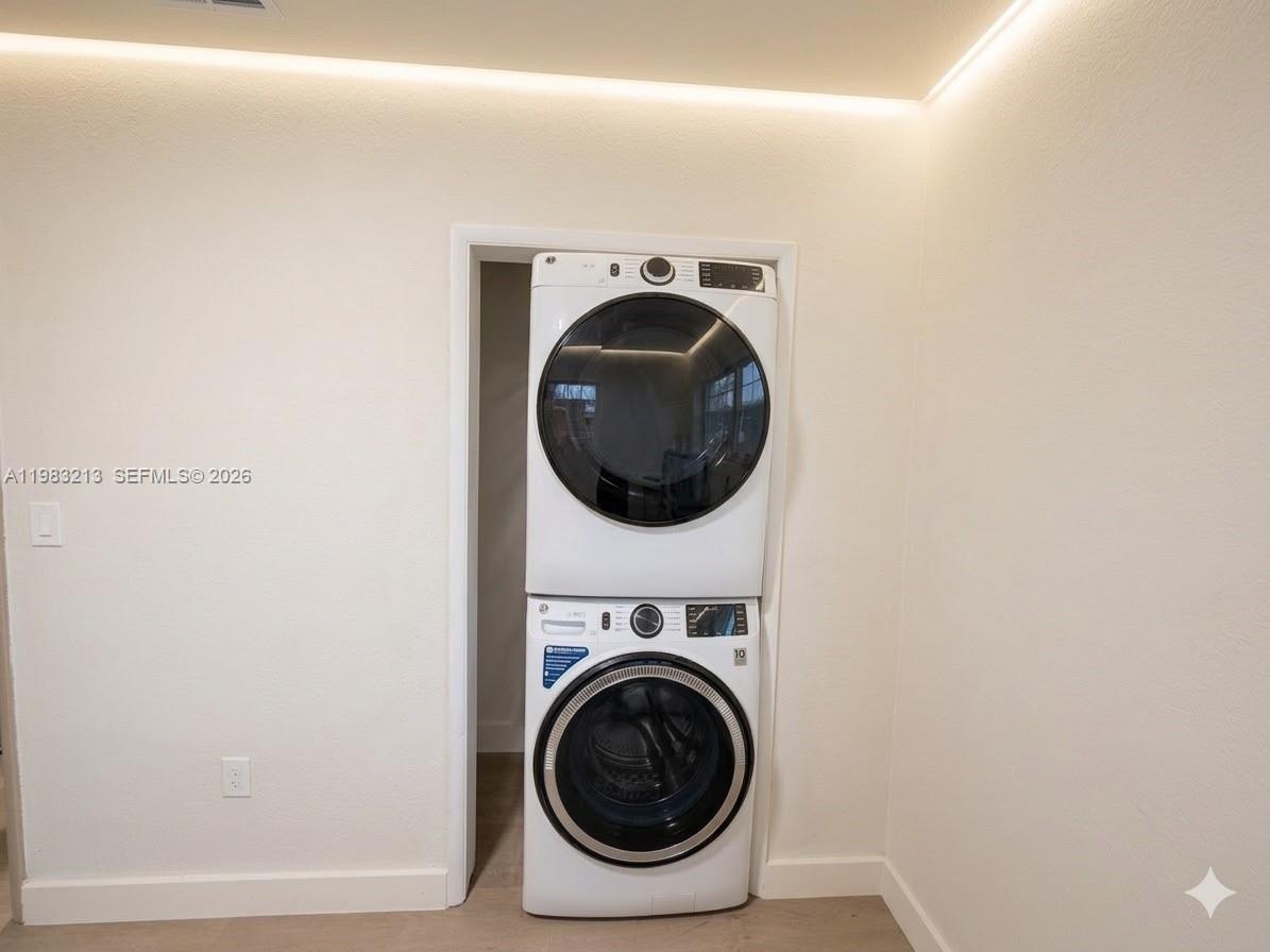 Property photo # 9