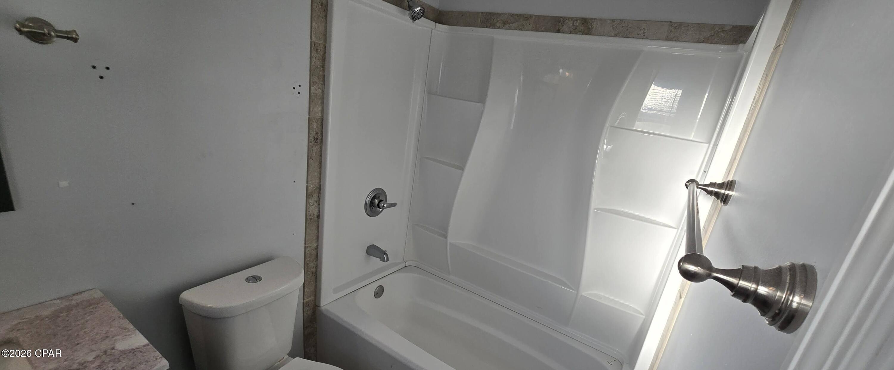 Image 17 For 726 Miles Drive