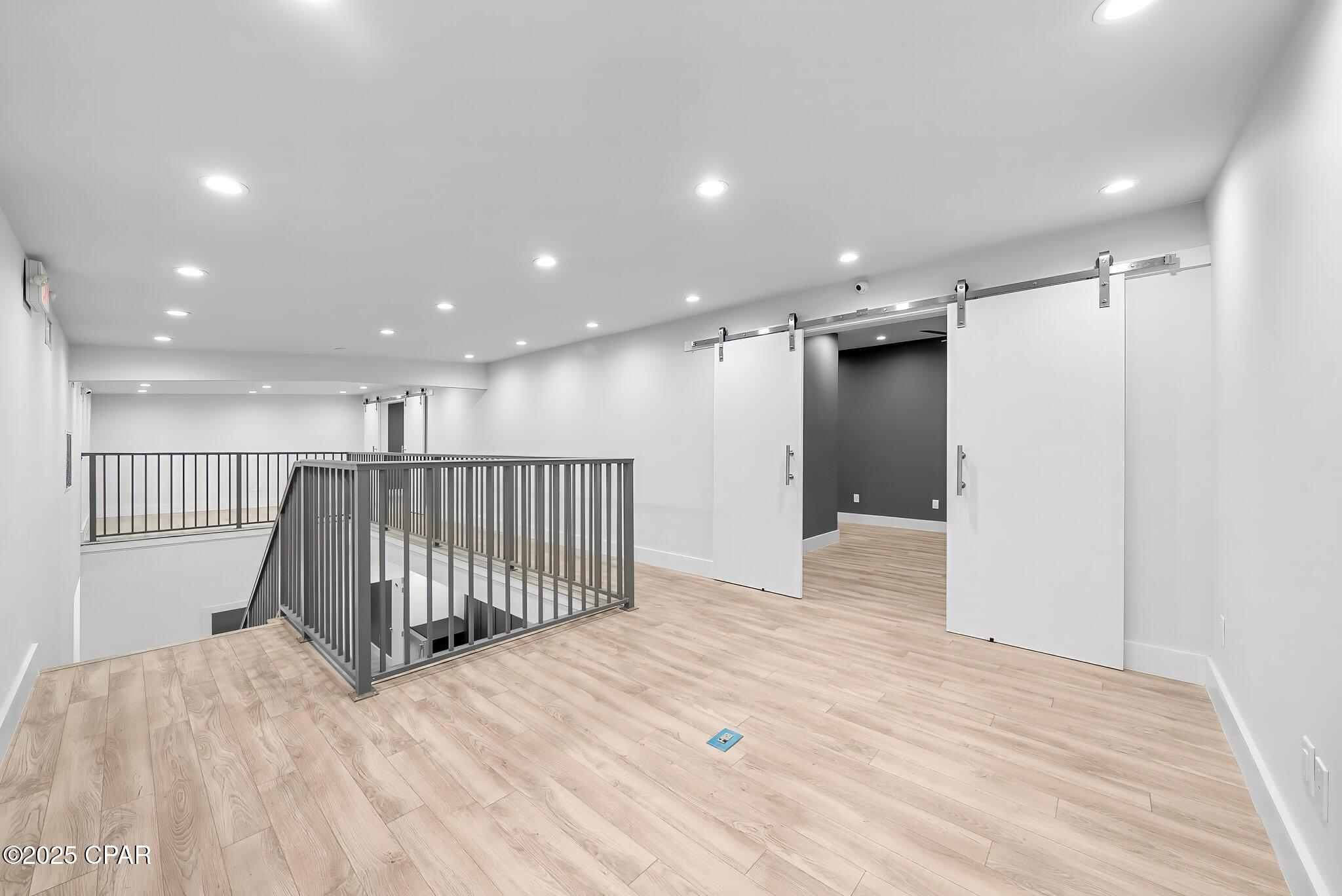Listing photo id 17 for 1806&1808 Brown Avenue