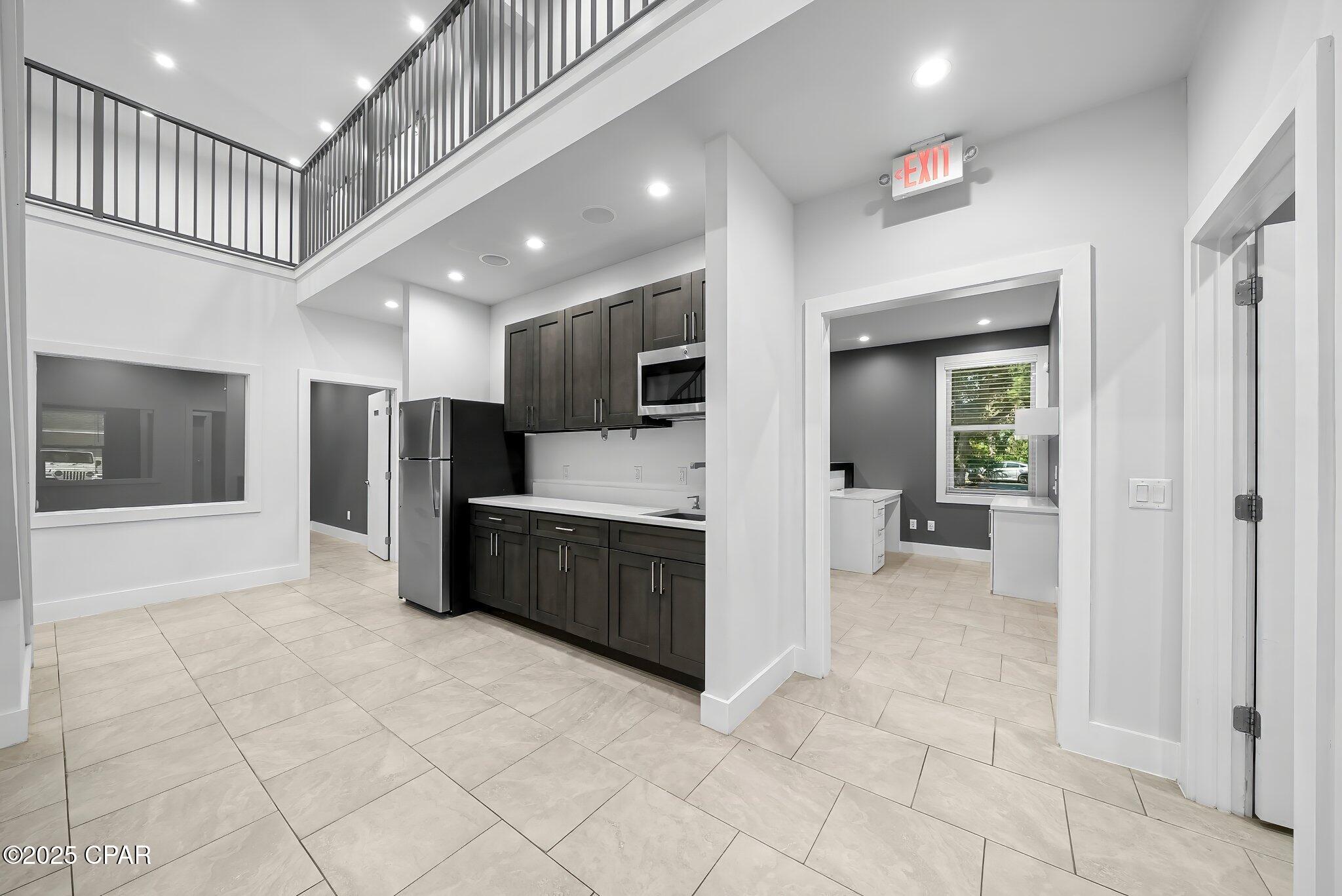 Image 9 For 1806&1808 Brown Avenue