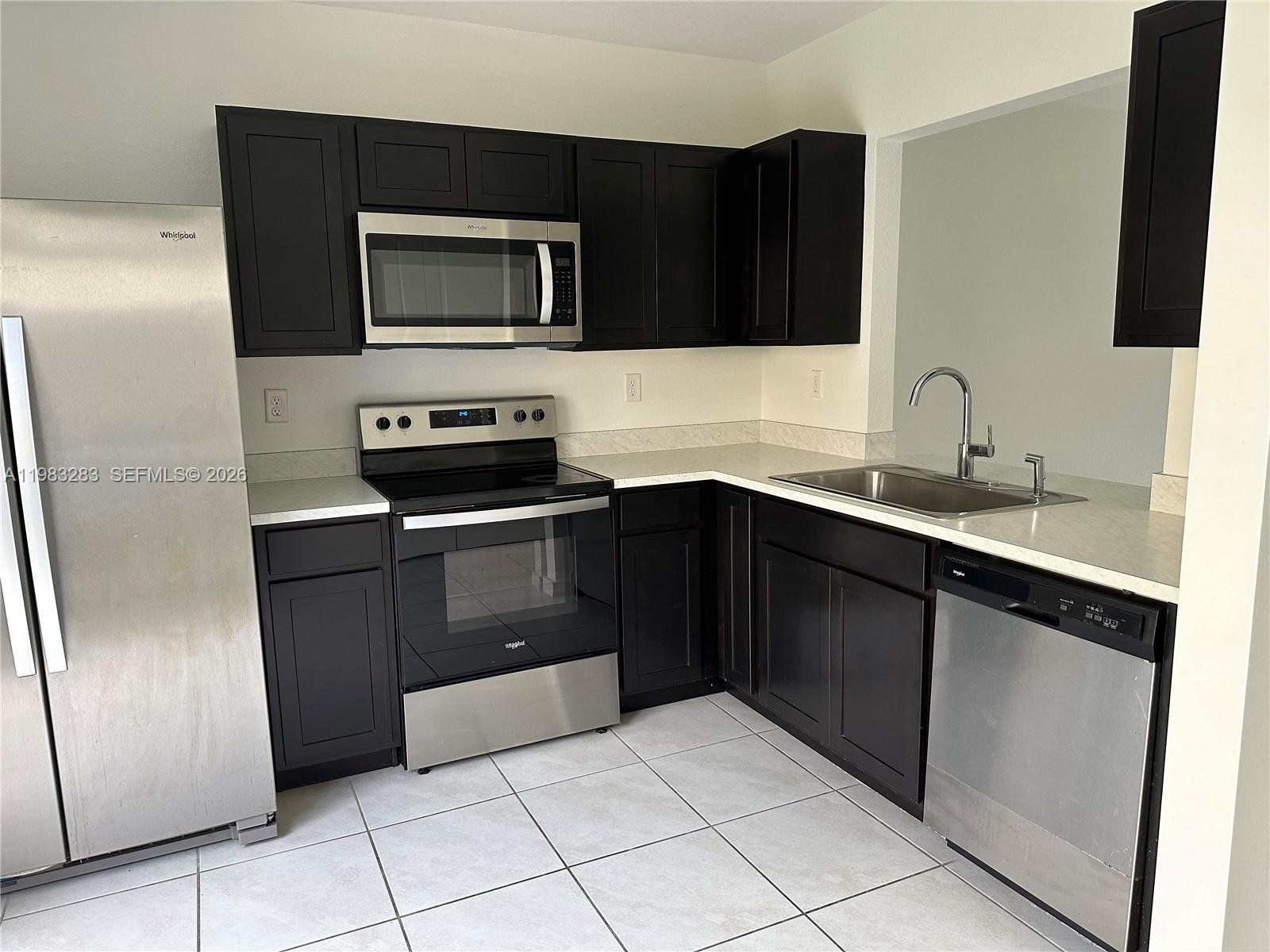 Property photo # 6