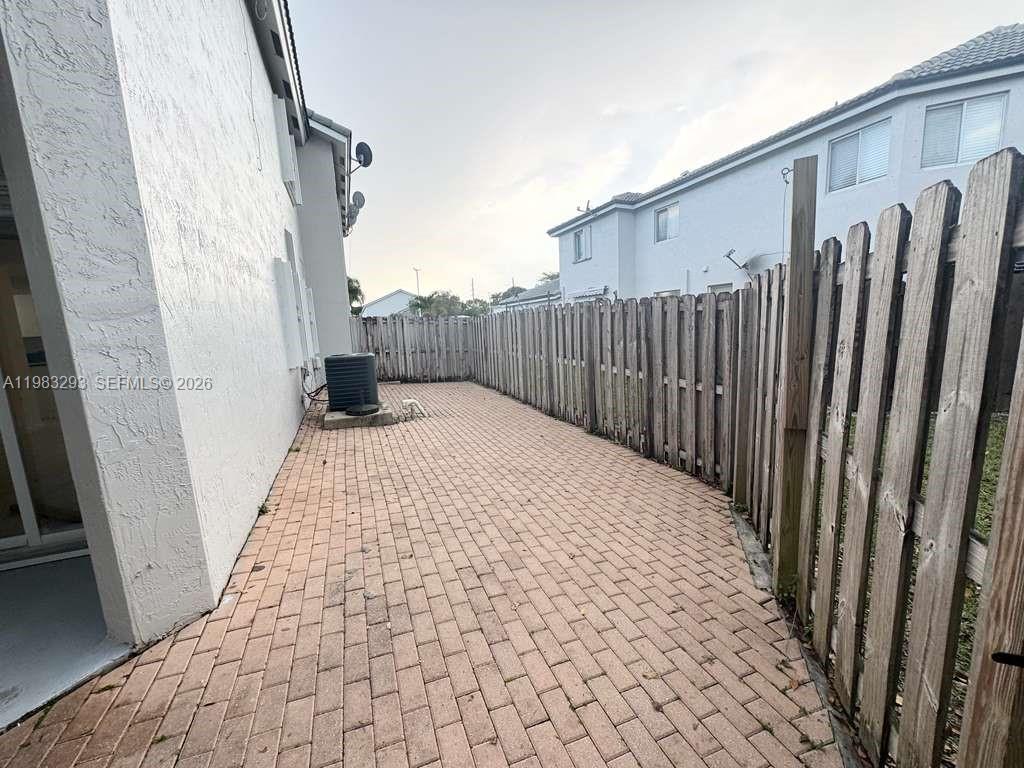 Property photo # 8