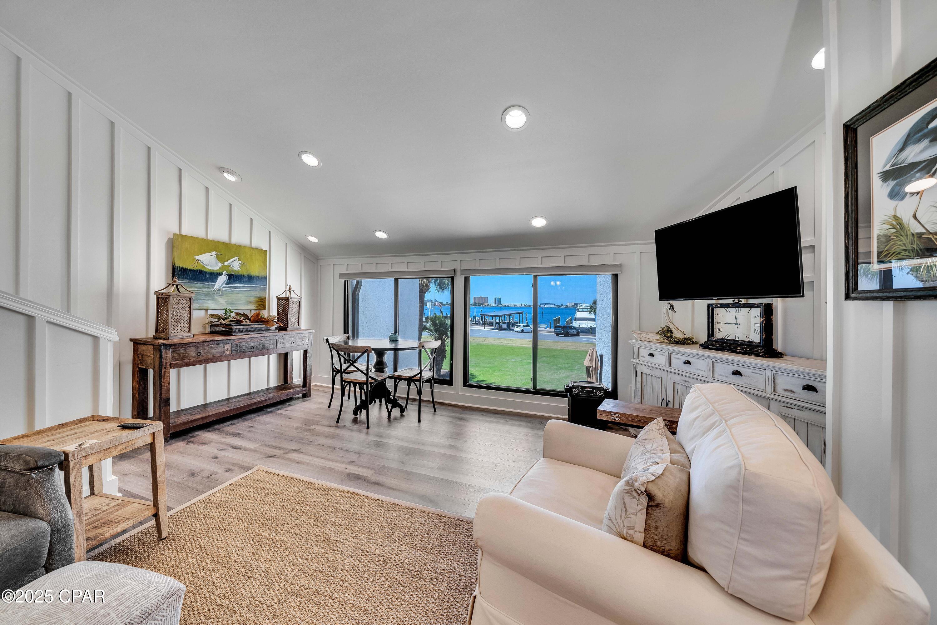 Image 13 For 4726 Bay Point  C226